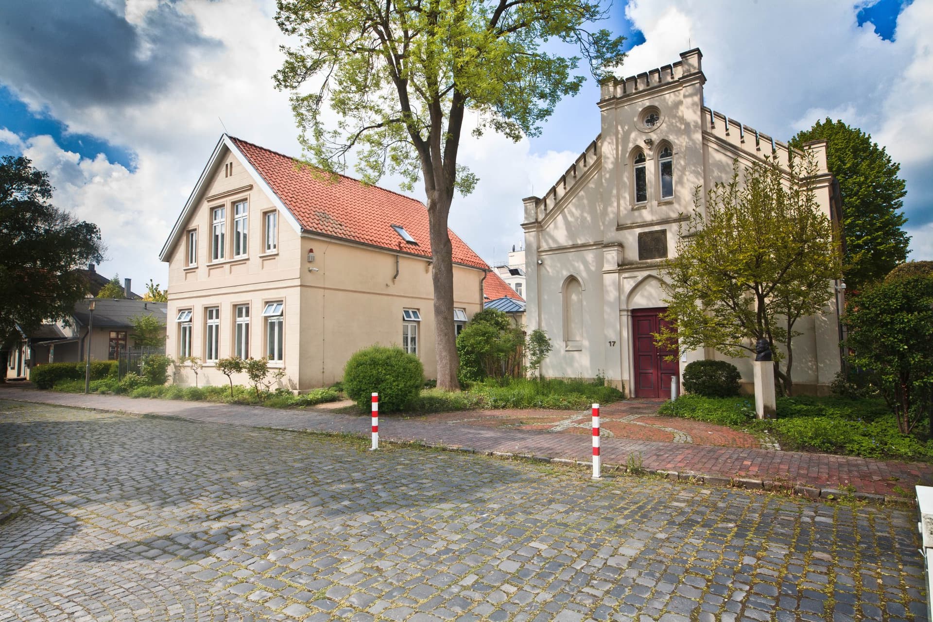 Oldenburg: Brandanschlag auf Synagoge – Staatsschutz ermittelt