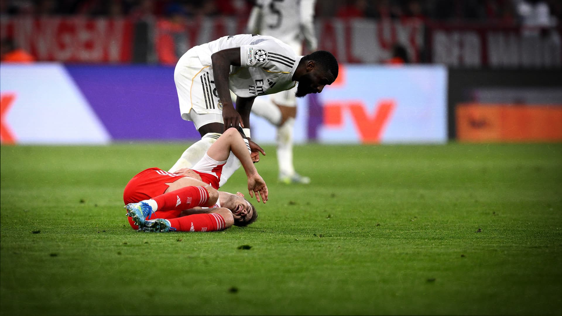 Antonio Rüdiger beschimpft Gegenspieler Stanišić
