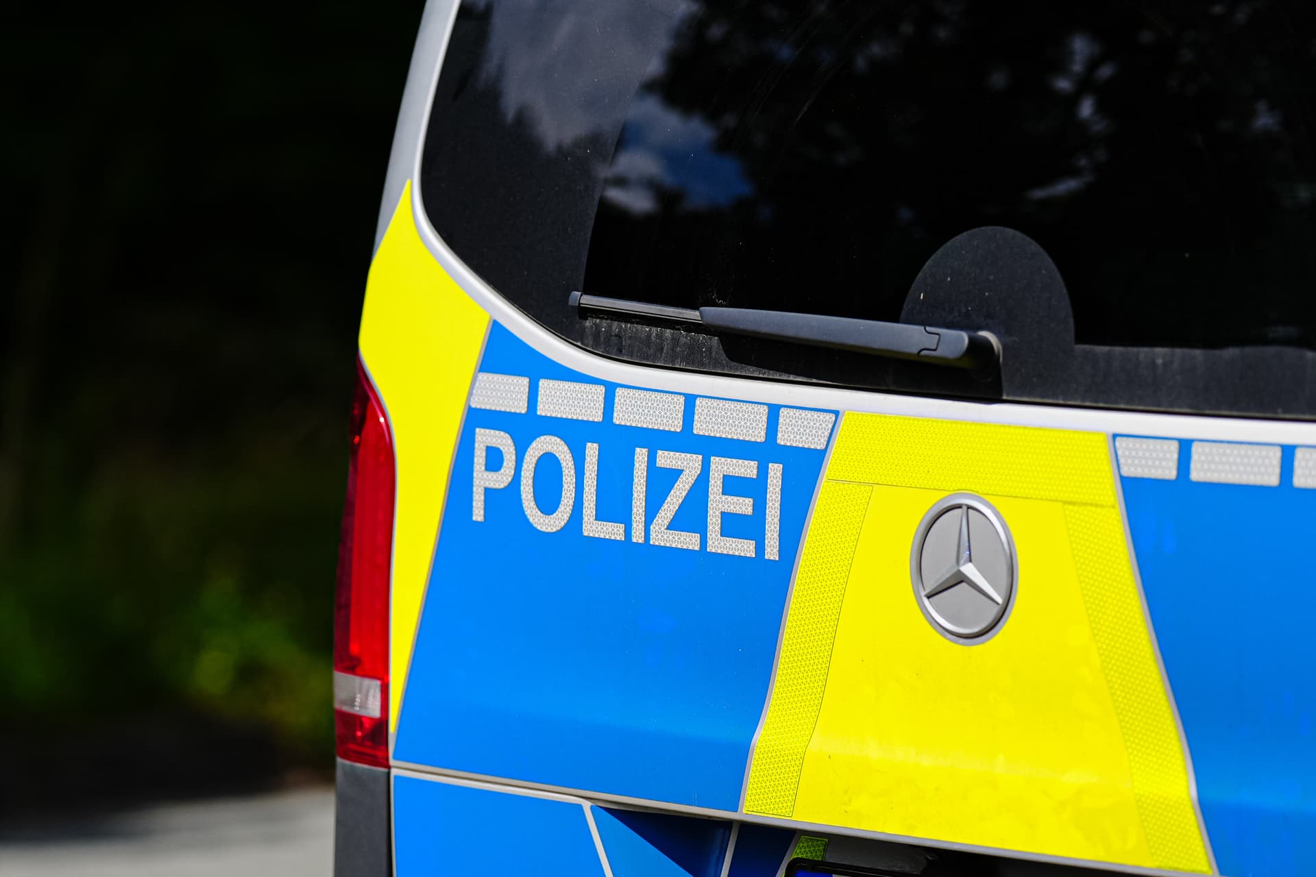 Quickborn: Iraner (45) greift Iraker (32) und Syrer (44) mit einem Messer an