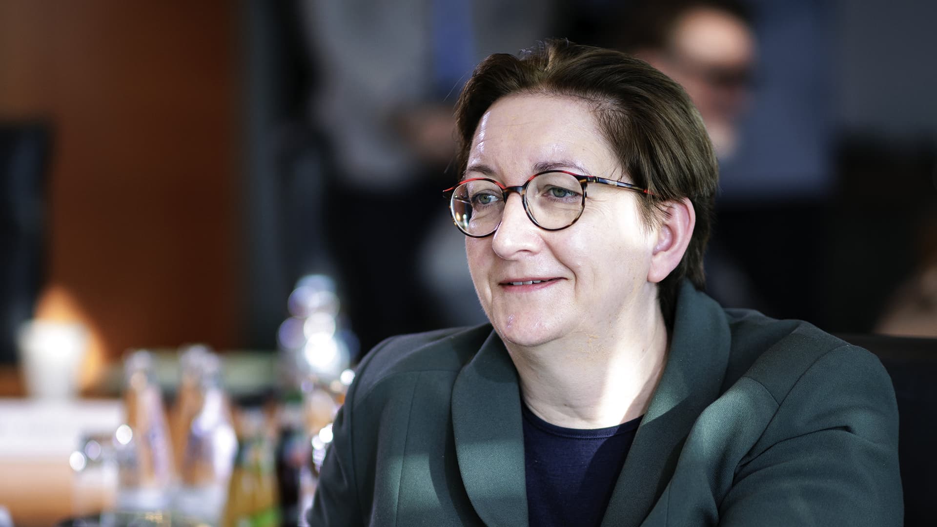 Miet-Explosion & Immobilienkrise: SPD-Bauministerin Geywitz tut Studie als „unseriös“ ab
