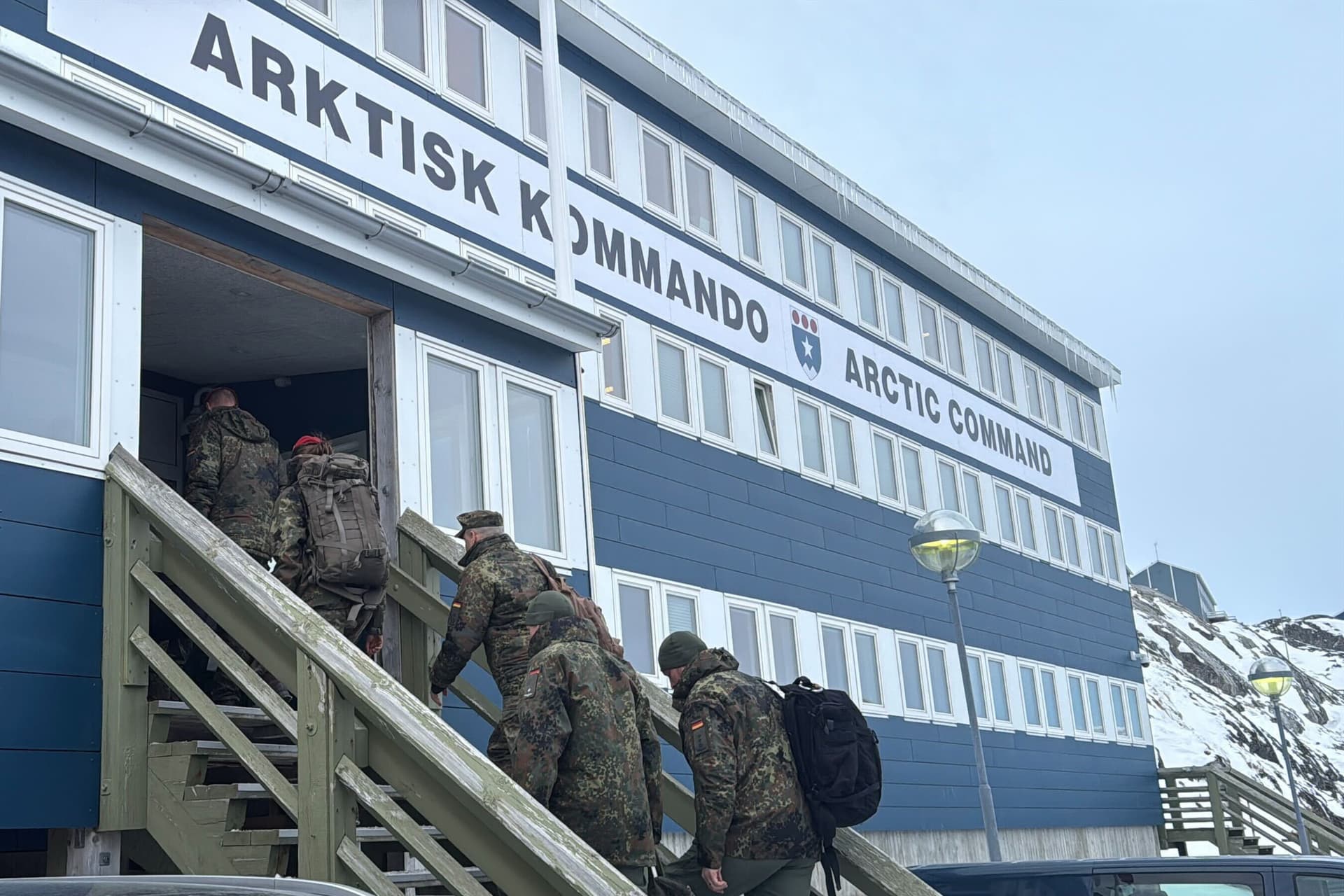 Nach 36 Stunden: Bundeswehrsoldaten ziehen aus Grönland ab