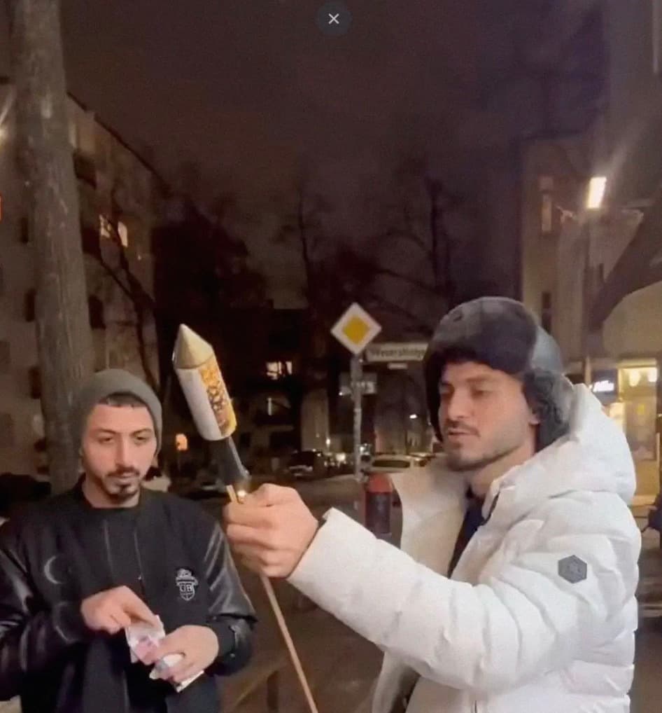 Sechs Monate auf Bewährung: Geringere Strafe für arabischen Silvester-Rambo als für Witz über Nancy Faeser