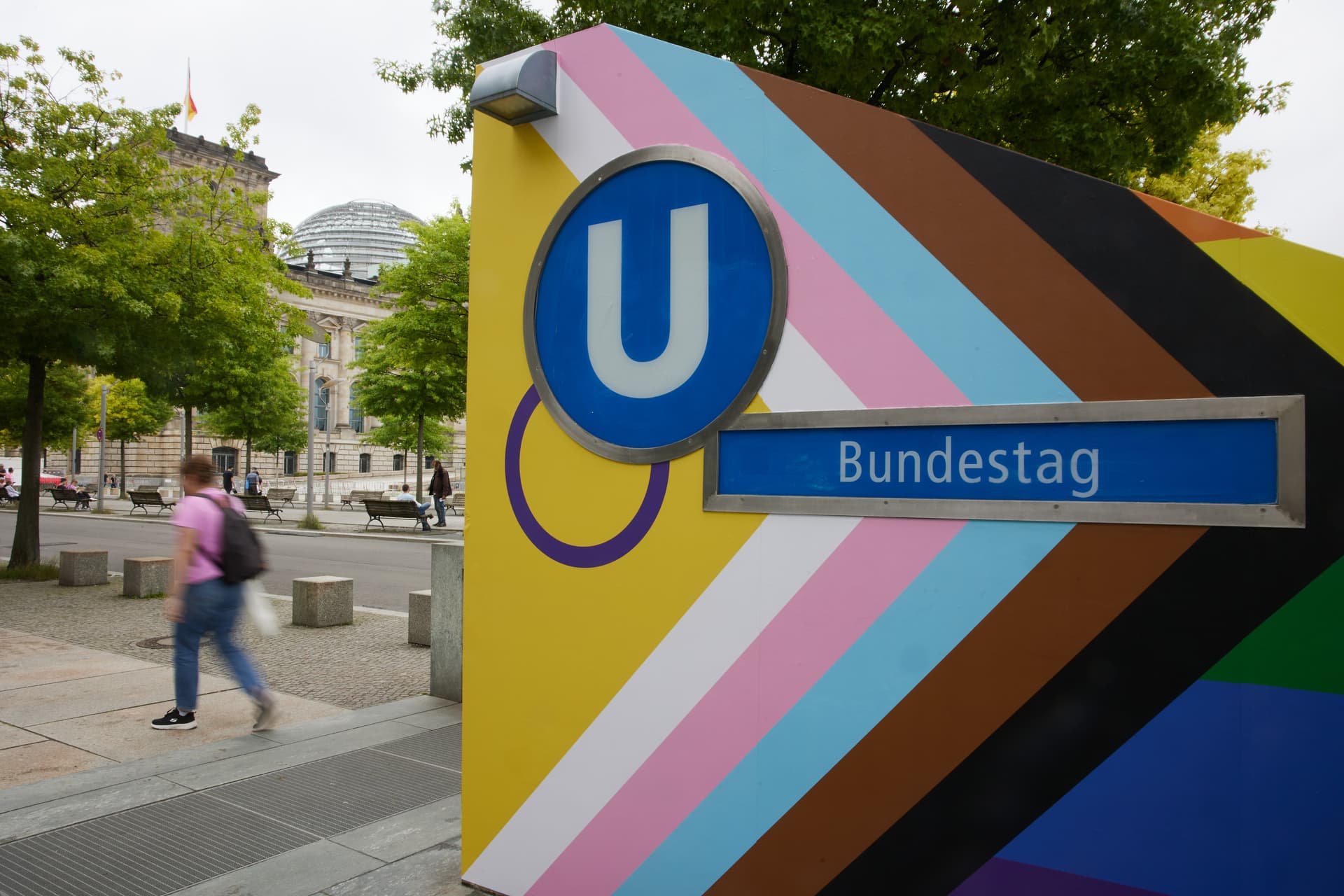 So viel kostete die Regenbogenkampagne der Berliner Verkehrsbetriebe