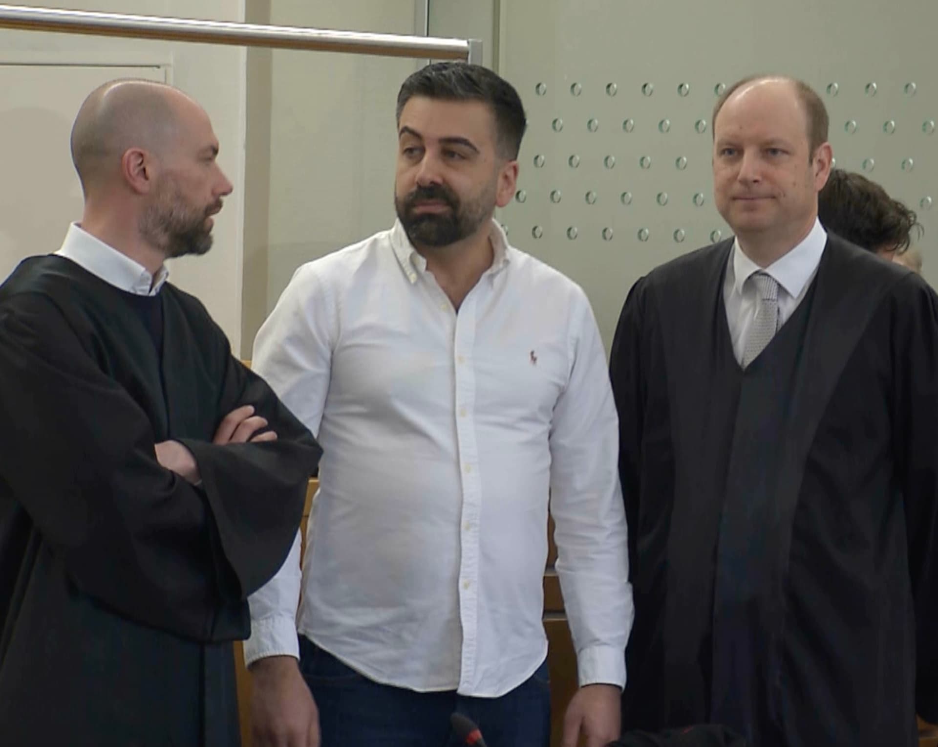 Staatsanwalt Yashar G. steht in Hannover vor Gericht: Wusste man schon seit 2020 vom Maulwurf der Kokain-Mafia?