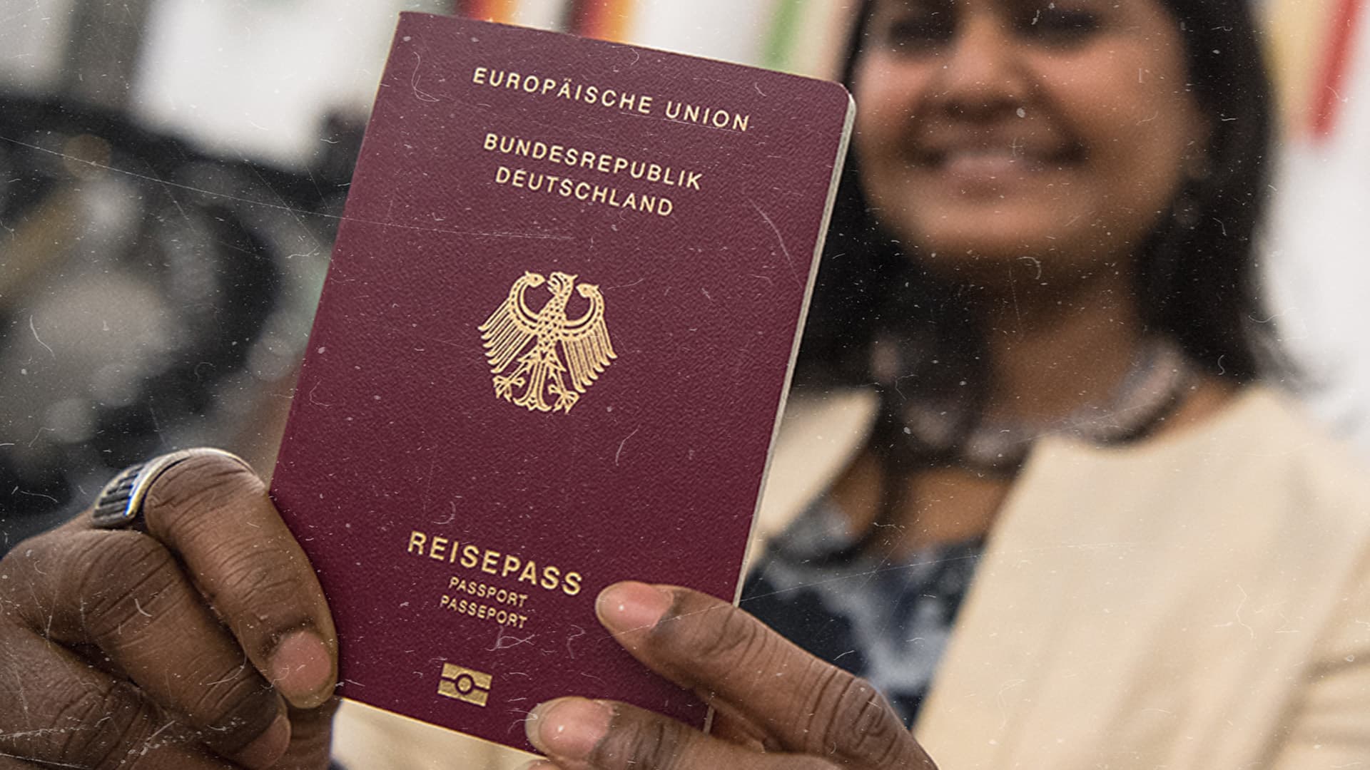 Immer mehr Arbeitslose haben Migrationshintergrund…und der deutsche Pass wird zur Ramschware