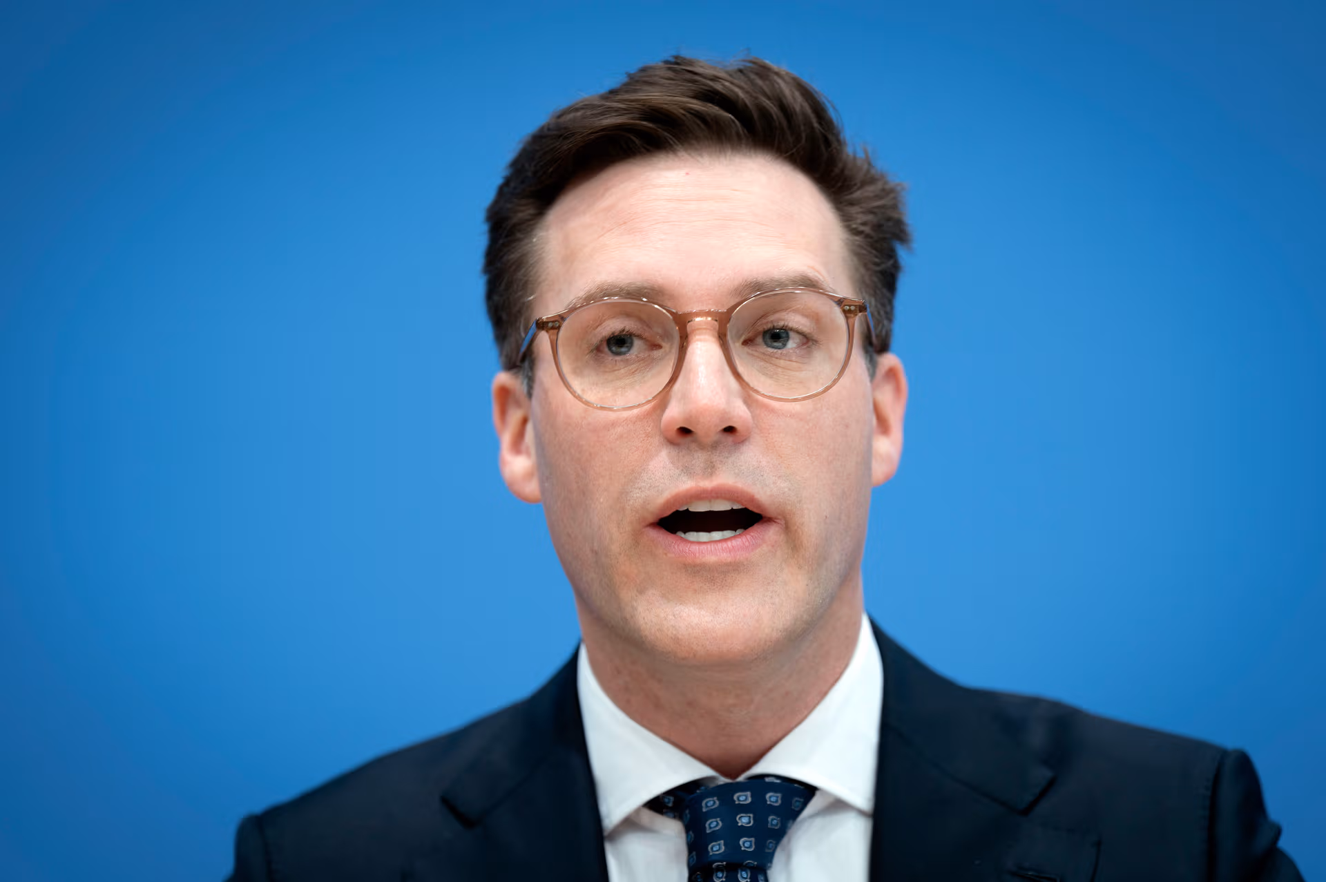 CDU-Spitzenkandidat hält Rente mit 70 für unausweichlich