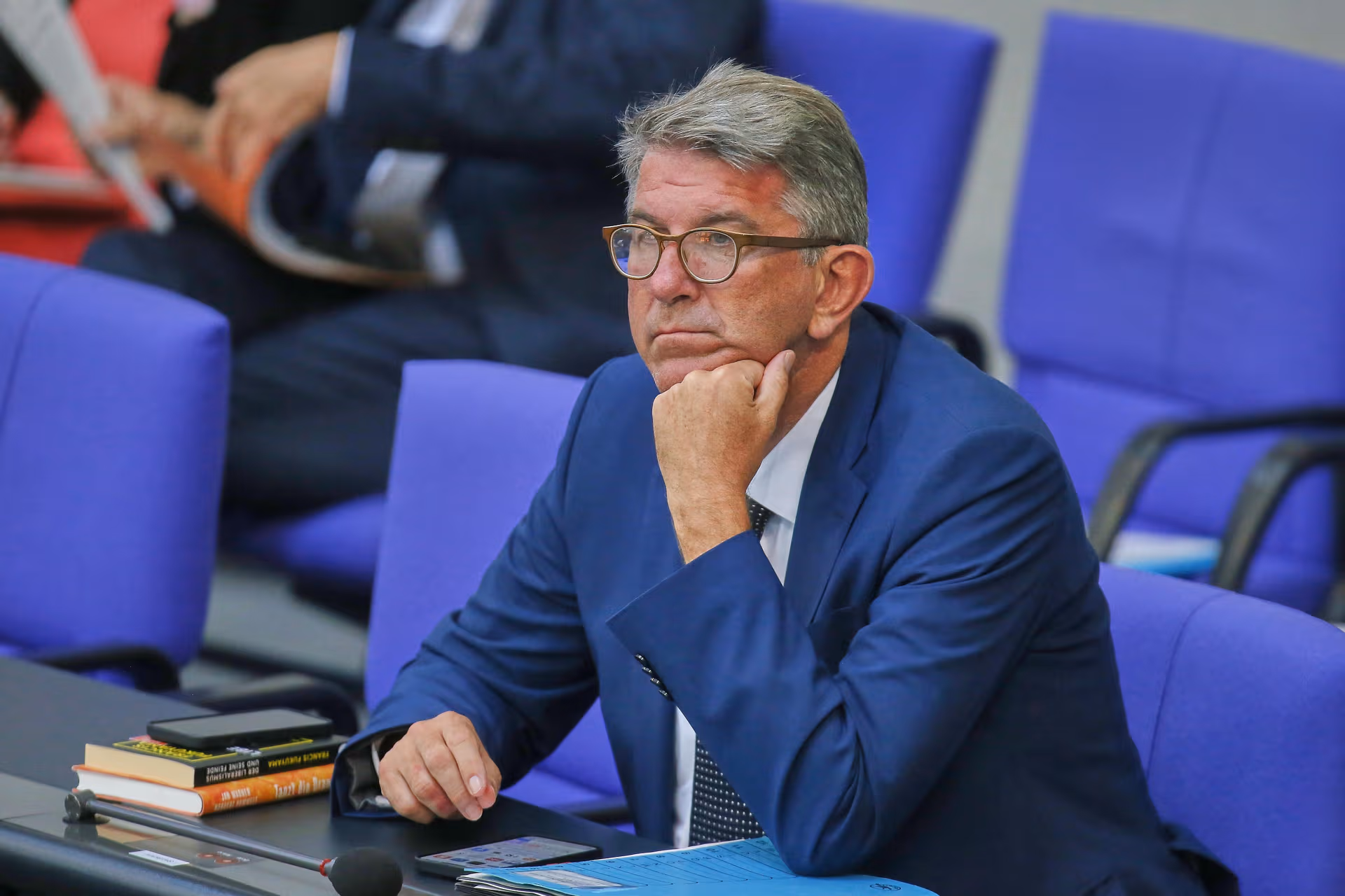 Kulturstaatsminister Weimer behauptet, AfD will Weihnachten abschaffen