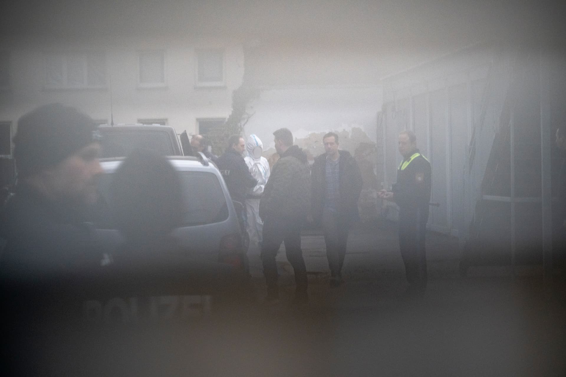 Schläge auf Polizeibeamte, Beleidigungen, öffentliches Entkleiden: Die Akte des Aschaffenburg-Killers Enamullah Omarzai