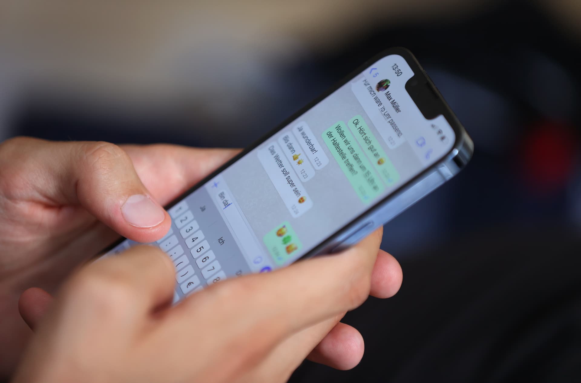 Angst vor Gesprächen: Jugendliche können mit dem Handy alles, außer telefonieren