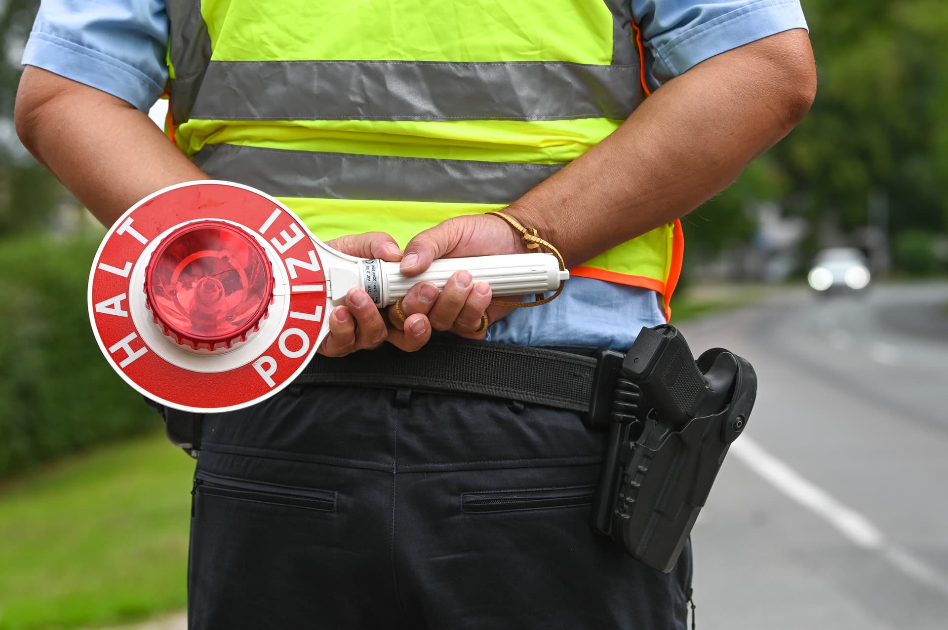 Mann holt Betrunkene von Polizeistation ab – und kommt selbst alkoholisiert