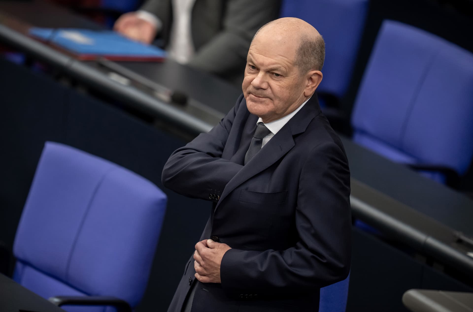 „Hochgradig nervös“: Merz und Röttgen üben scharfe Kritik am Taurus-Nein von Kanzler Scholz