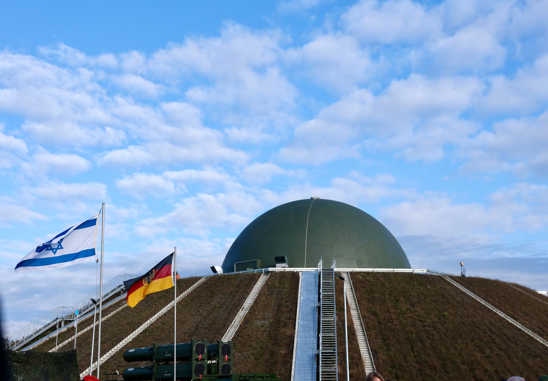 Trotz Merz’ Waffenembargo: Das israelische Arrow-3-Raketenabwehrsystem schützt jetzt Deutschland