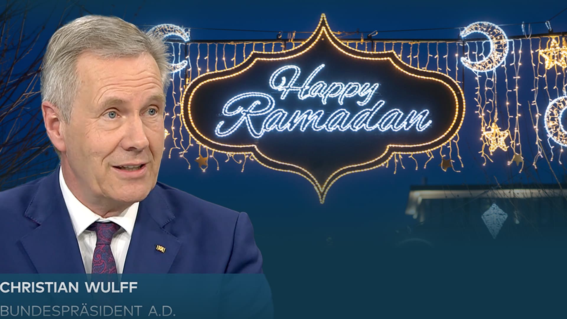 Wulff feiert Ramadan-Beleuchtung: „Dann kann man aber auch mal ein muslimisches Lied singen!“