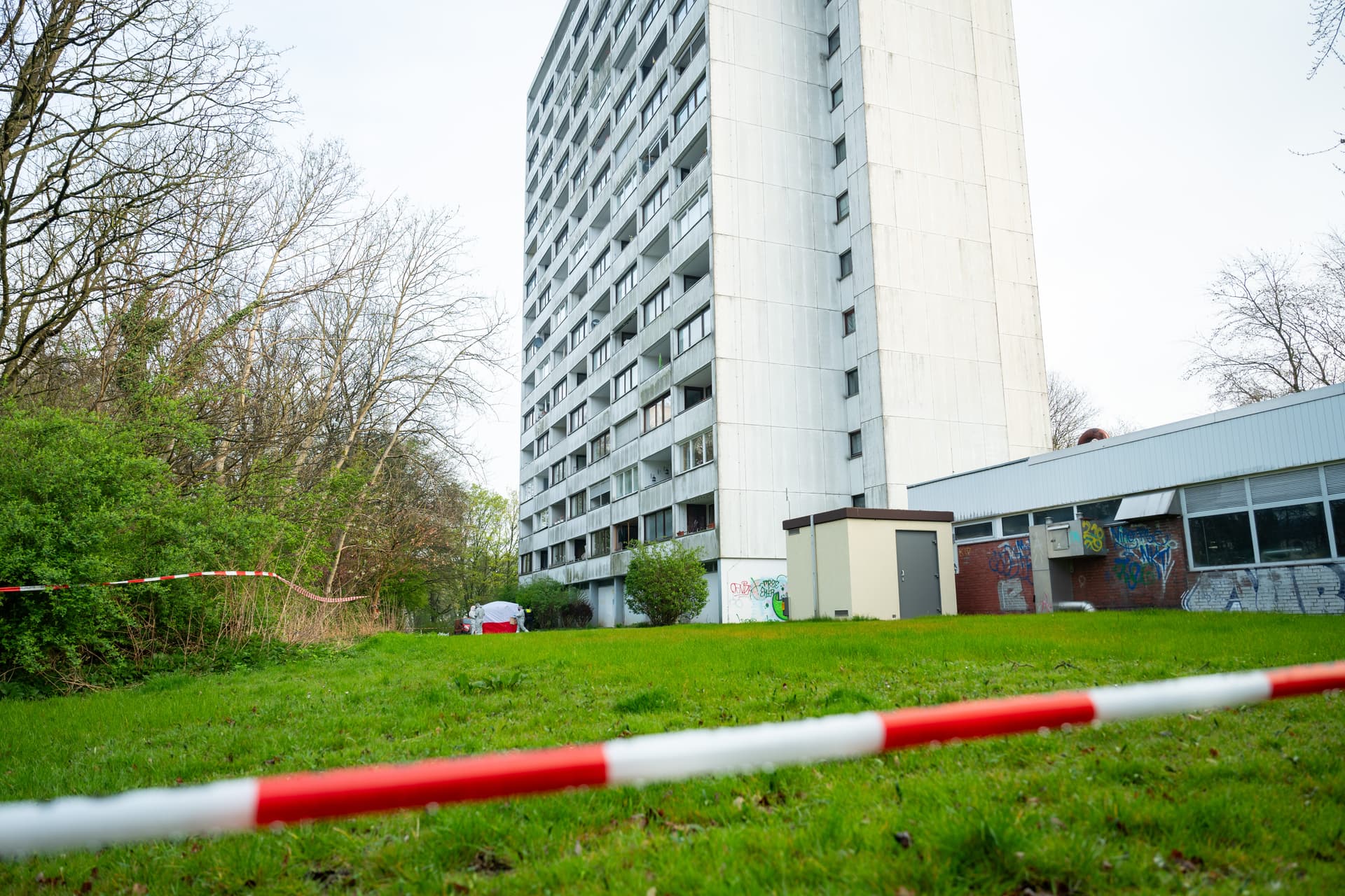 Tödlicher Sturz in Hamburg: Weitere Festnahmen nach Gewaltdelikt