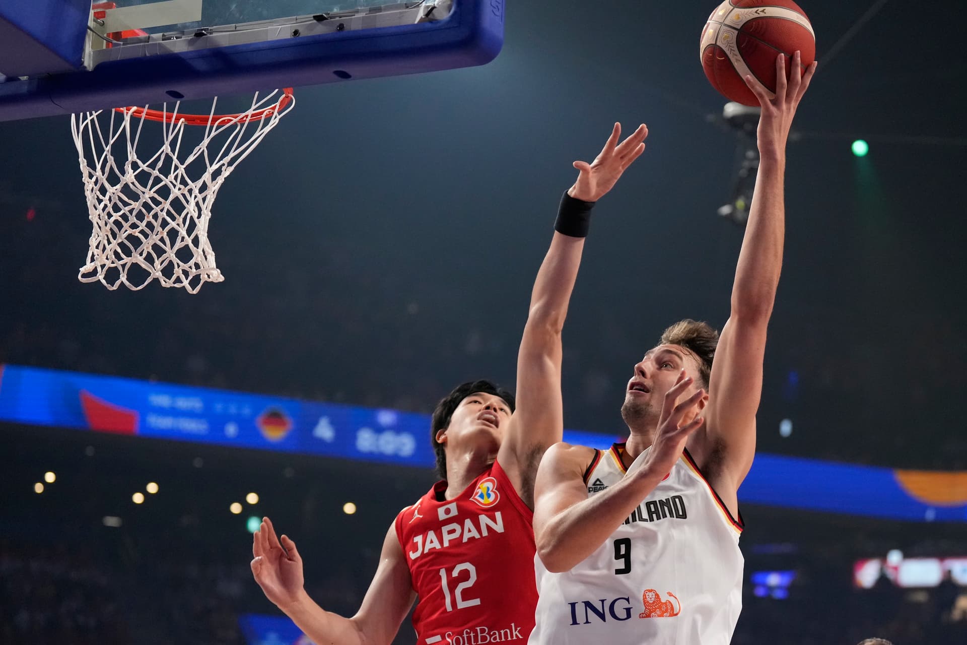 Basketballer trumpfen zum WM-Start auf – NBA-Star Wagner knickt um