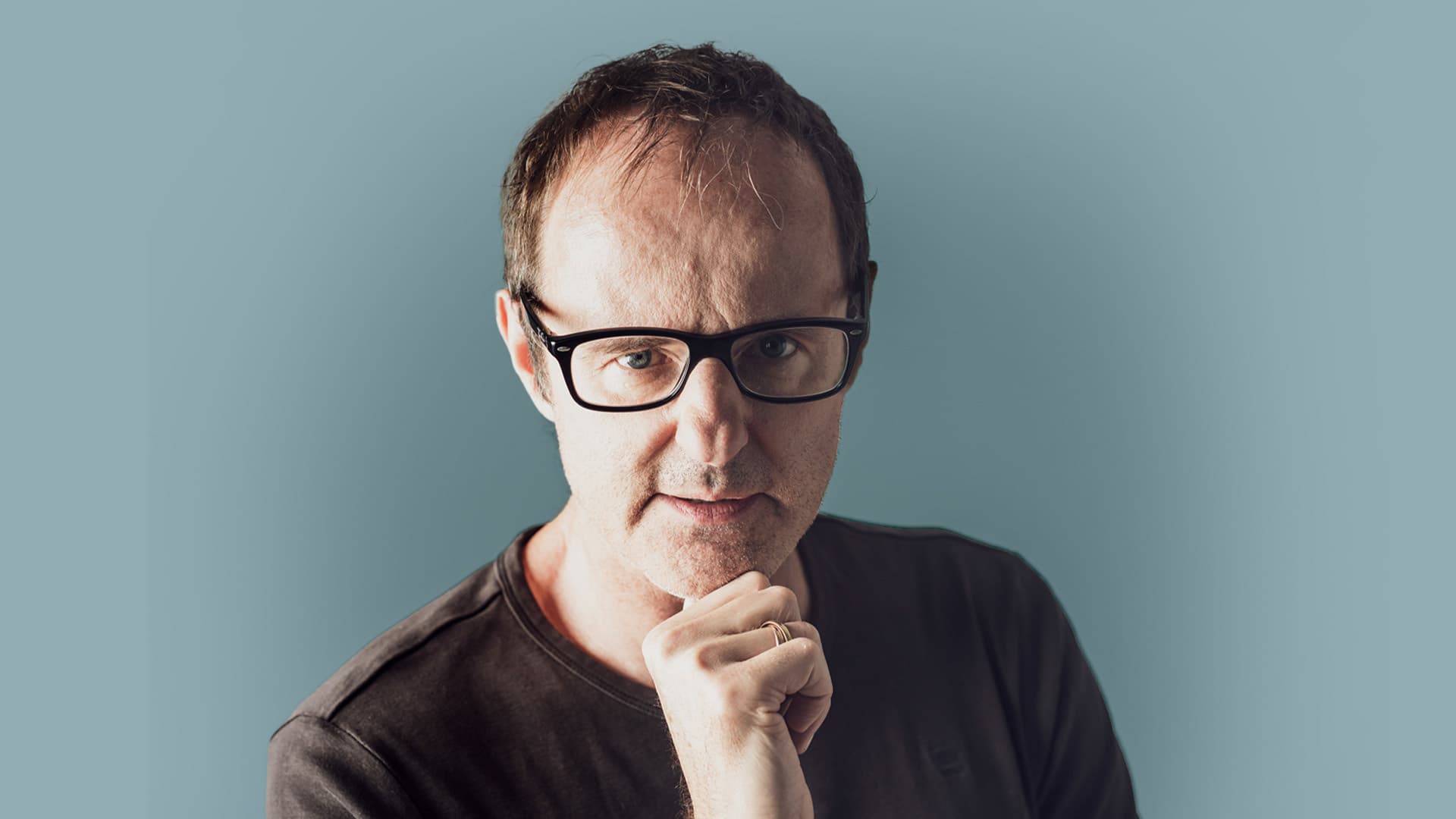 Comedian Vince Ebert verkündet Bühnen-Aus, „weil die Stimmung in diesem Land immer bedrückender wird“