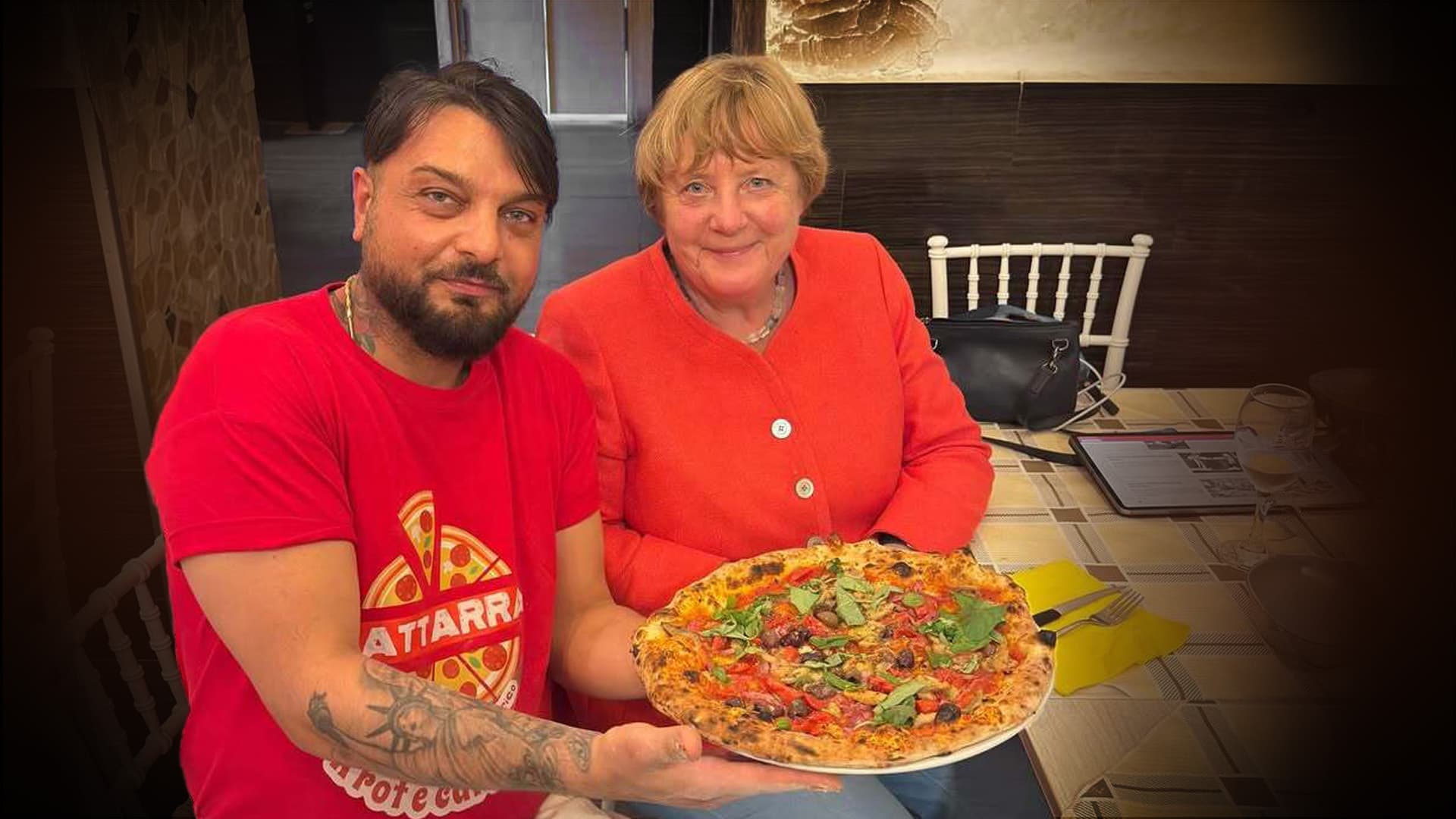 „Mutti” in Neapel: So bestellt Alt-Kanzlerin Merkel ihre Pizza