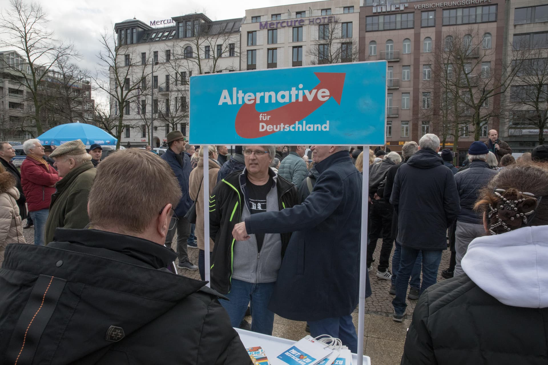 Wahlwiederholung in Berlin: CDU und AfD legen zu, FDP-Mandat weg
