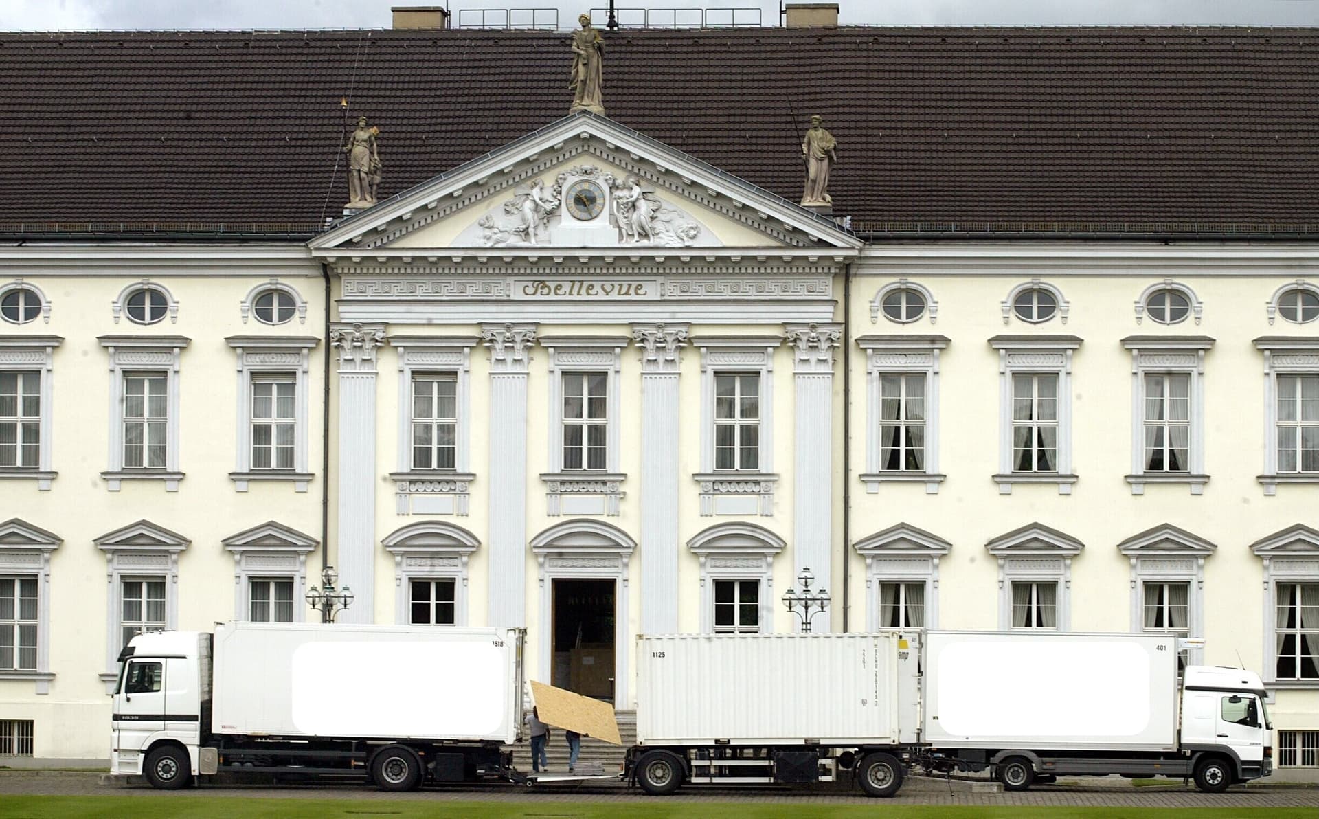 205 Millionen Euro für Neubau, 110 Millionen Euro für Sanierung von Amtssitz: Wie der Umzug des Bundespräsidenten Steinmeier zum Millionengrab wird