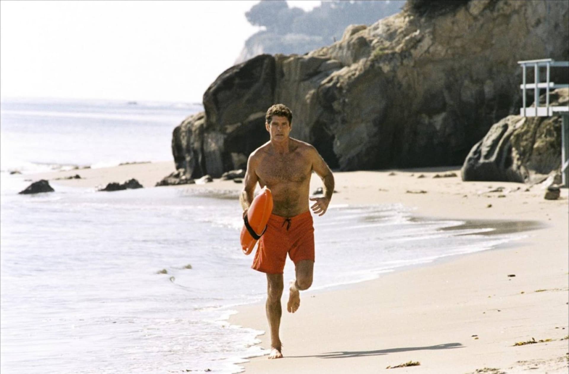 Schnäppchen für 3000 Dollar: Deutsches Museum ersteigert Hasselhoffs „Baywatch“-Badehose