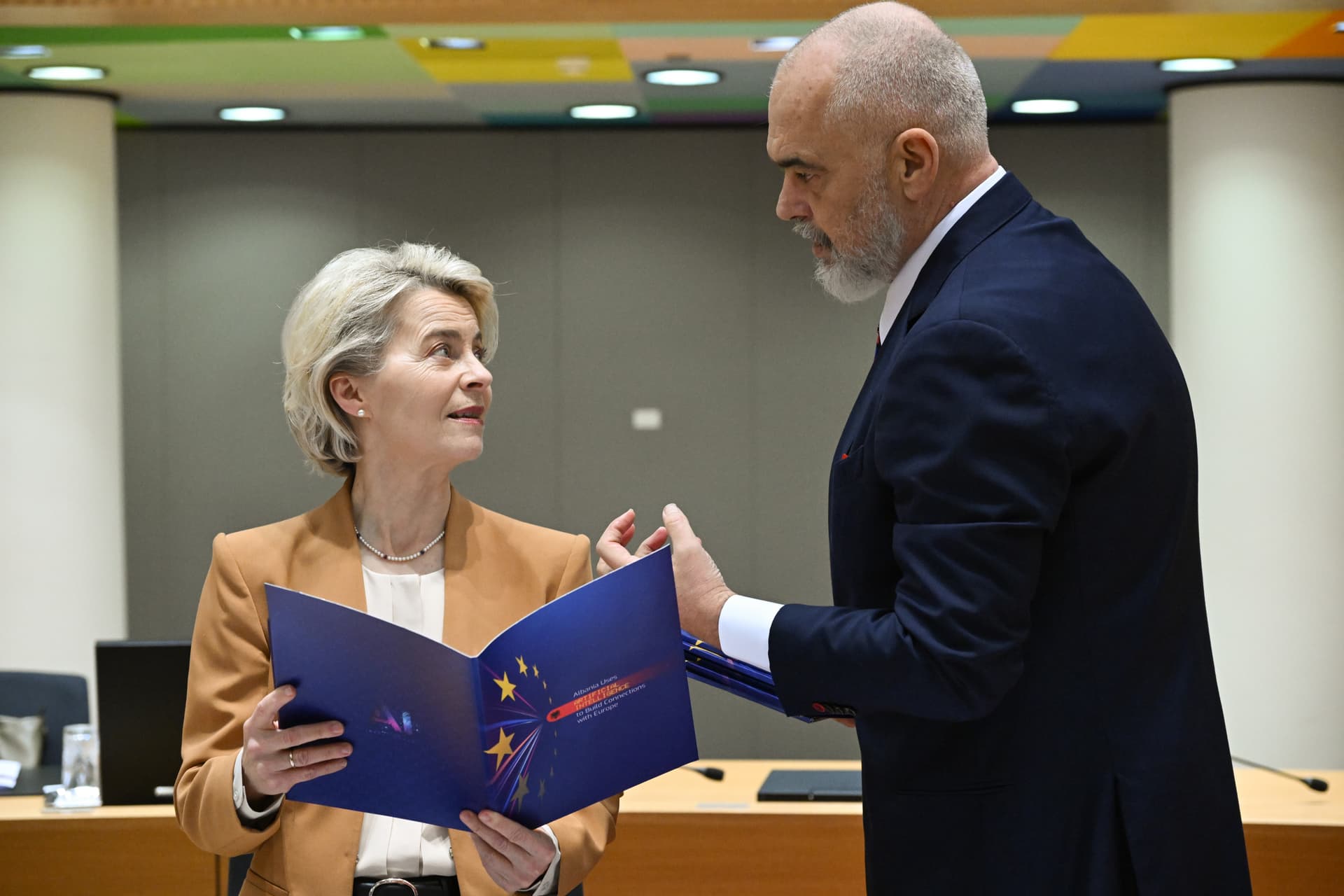 Albanien will mit Hilfe von ChatGPT schneller in die EU!