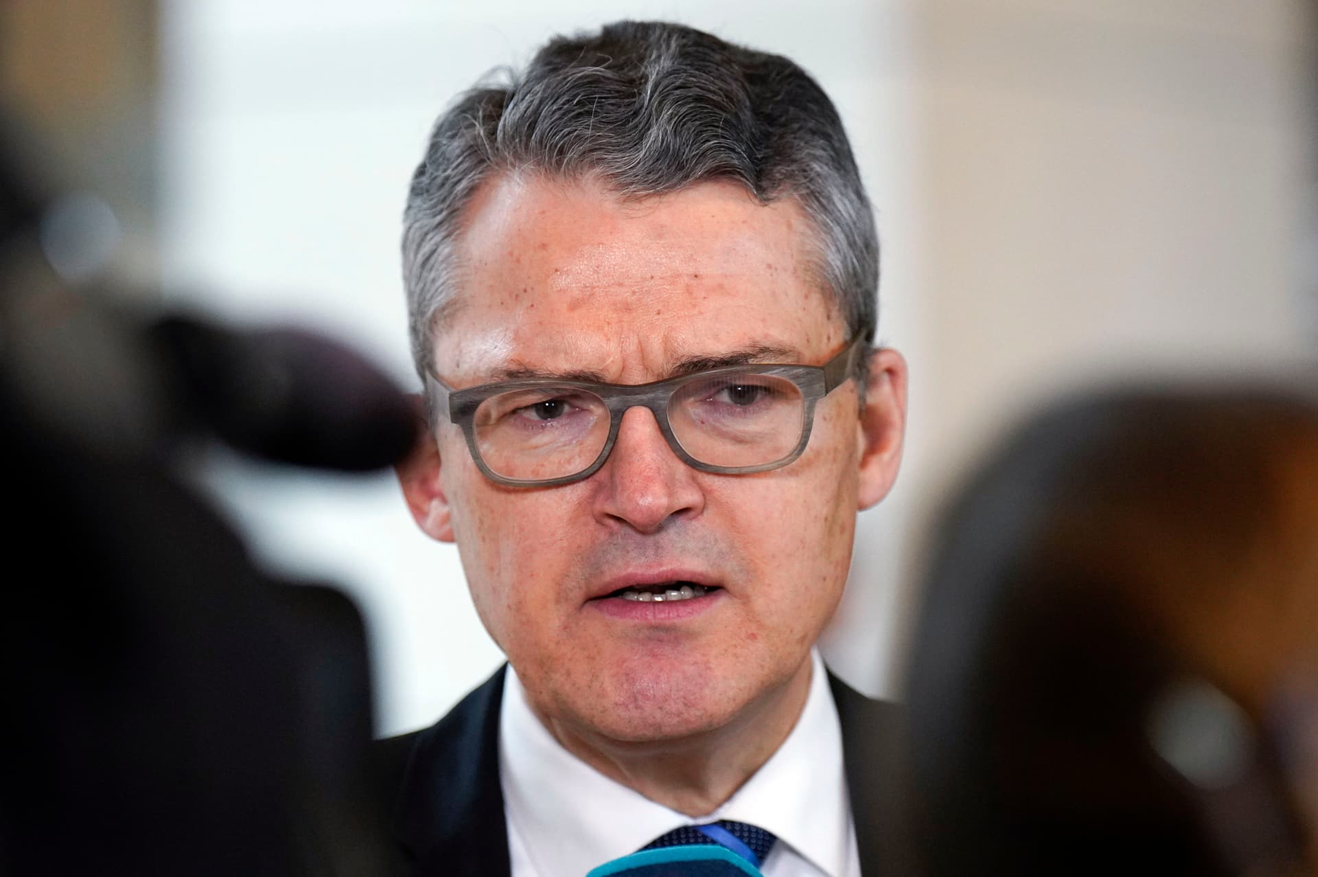 CDU-Politiker Roderich Kiesewetter bei Wahlkampf in Aalen beleidigt und angegriffen