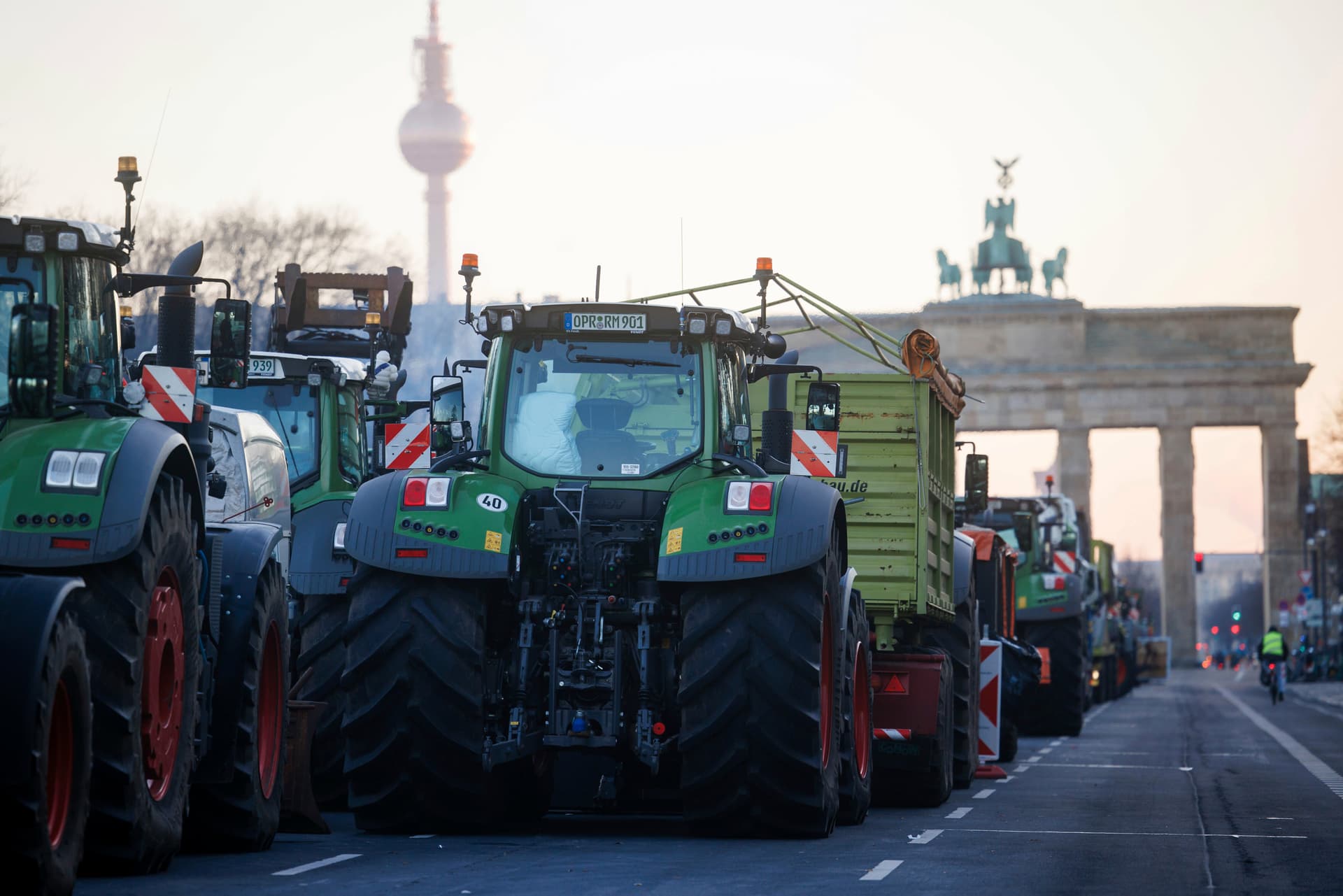Bauern-Proteste gehen weiter! Aber heute voraussichtlich nicht ganz so wild