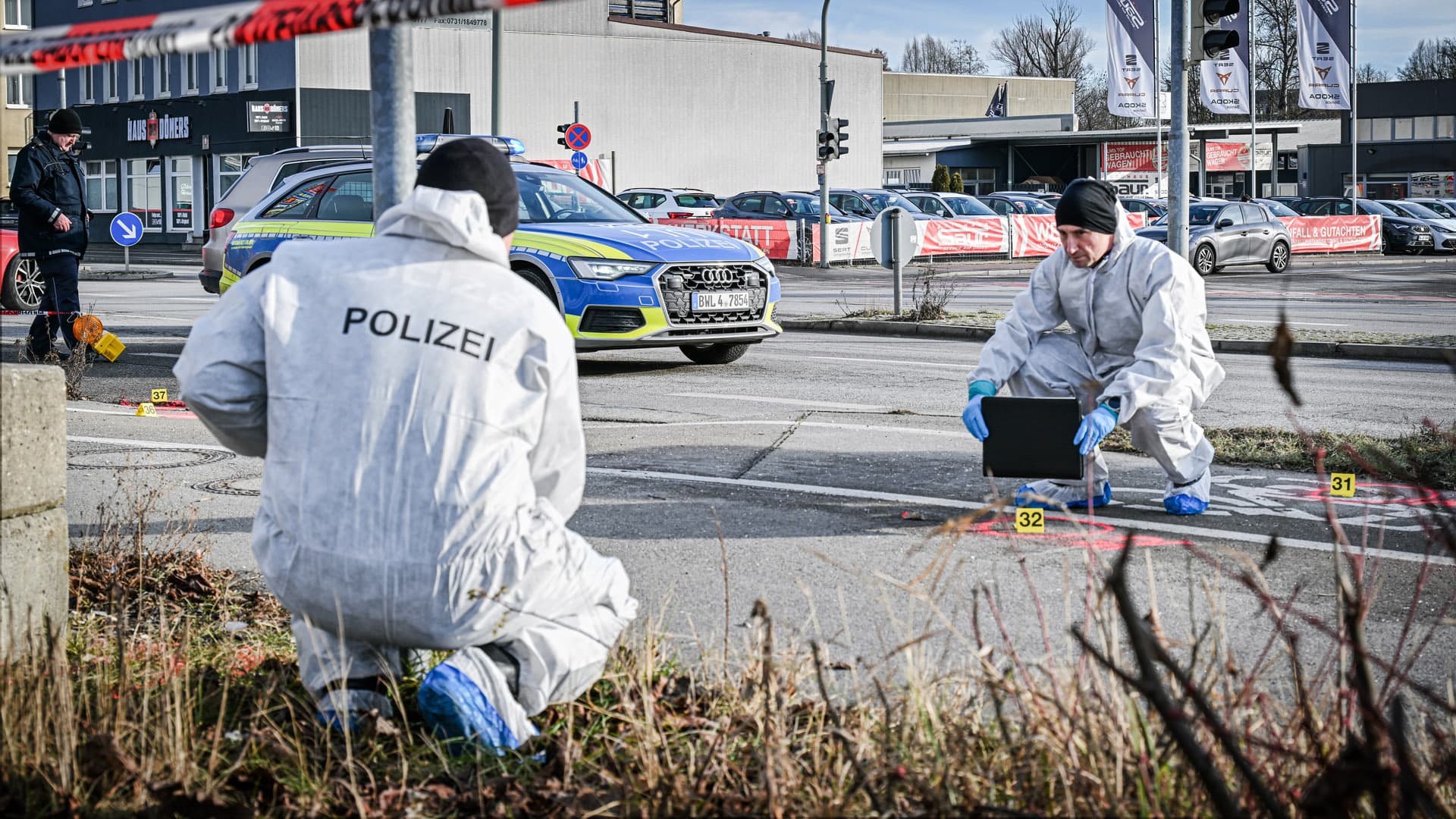 Messer-Angriff in Ulmer Einkaufszentrum: Eritreer mit Schüssen gestoppt!