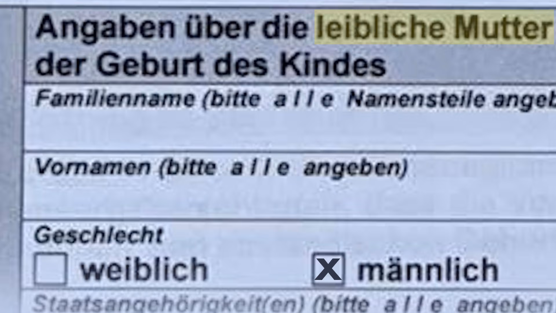 Offizielles deutsches Behördenformular: Als Geschlecht der Mutter kann man jetzt „männlich angeben