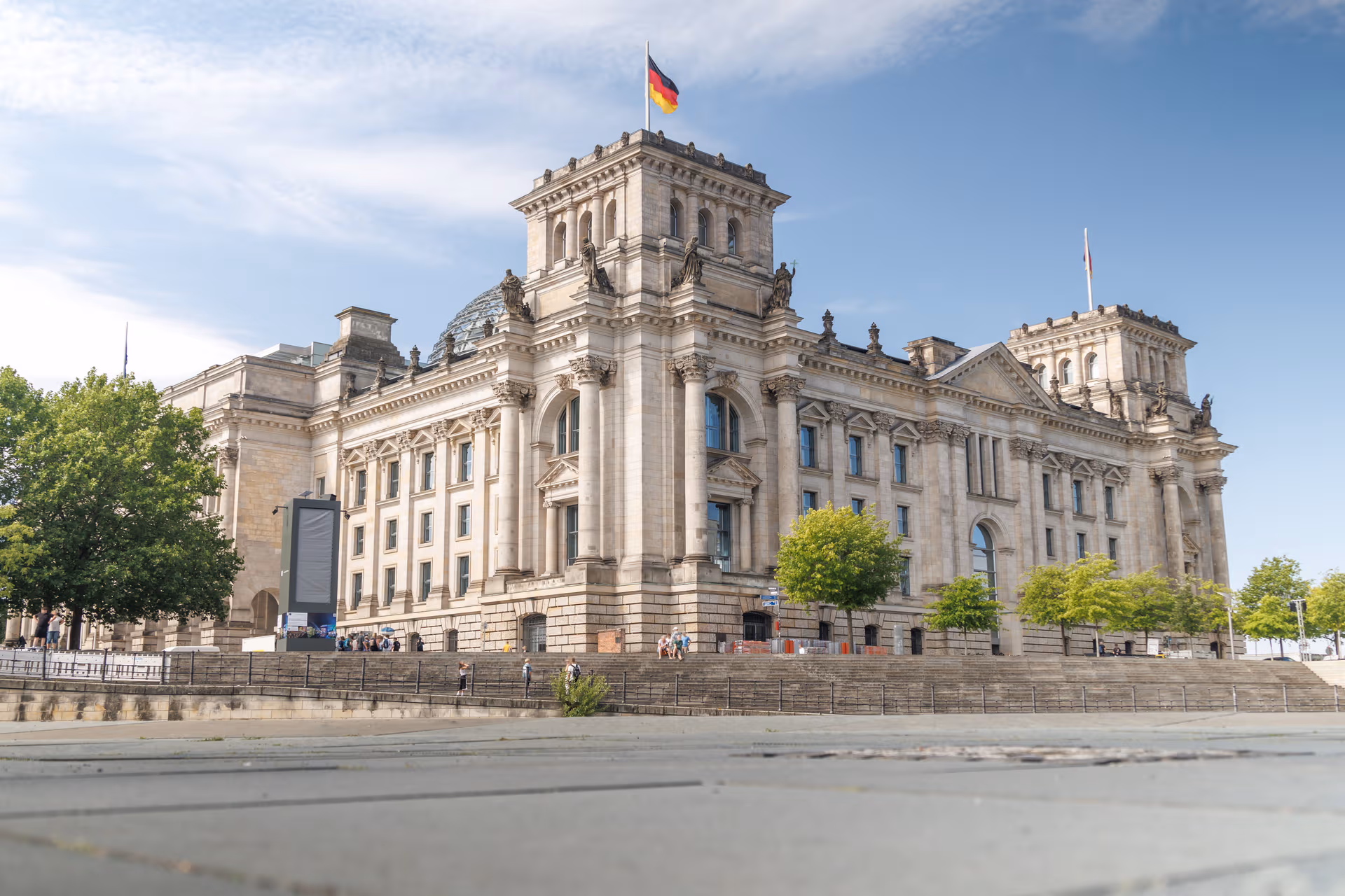 Bundesregierung gab 2025 knapp 60 Millionen Euro für Kampagnen und Werbung aus