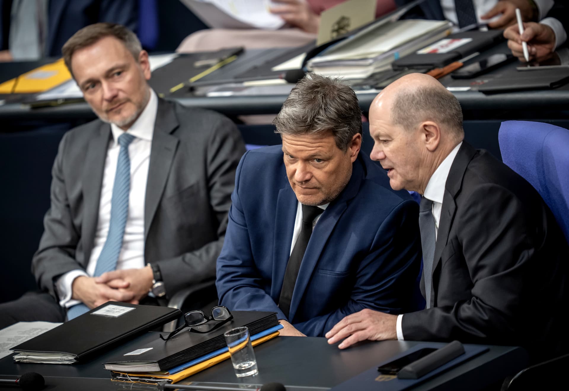 Lindner sauer auf Ampel-Kollegen: SPD und Grünen „fehlt Respekt vorm Steuerzahler“