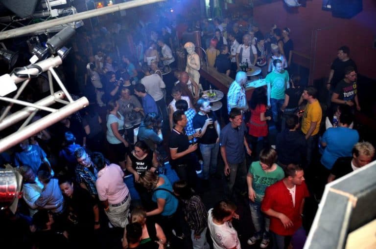 Schwulen- und Lesben-Club hat Angst vor Flüchtlingsheim