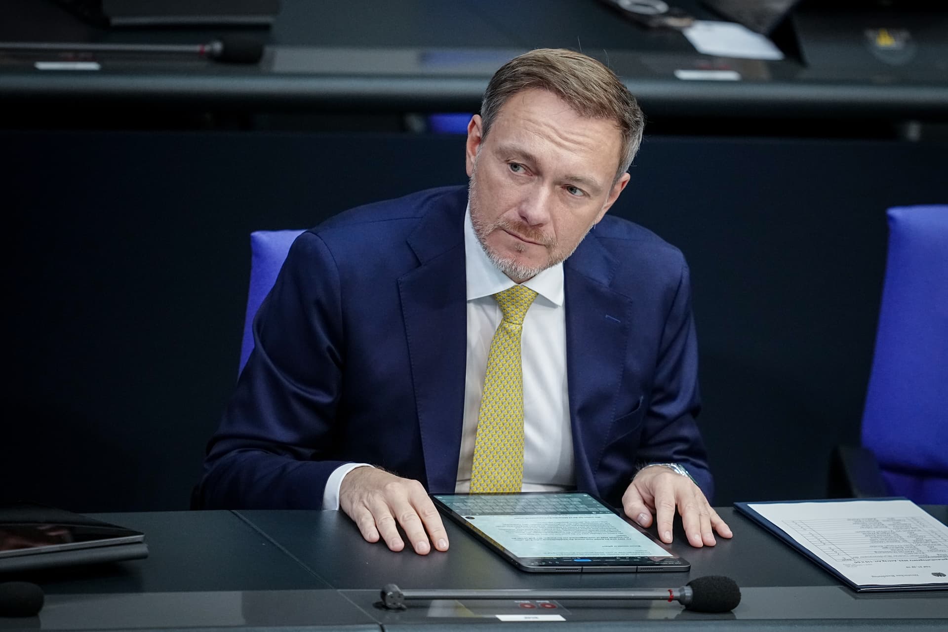 Der Spitzel-Staat: Lindner will Firmen-Rechnungen bald staatlich erfassen