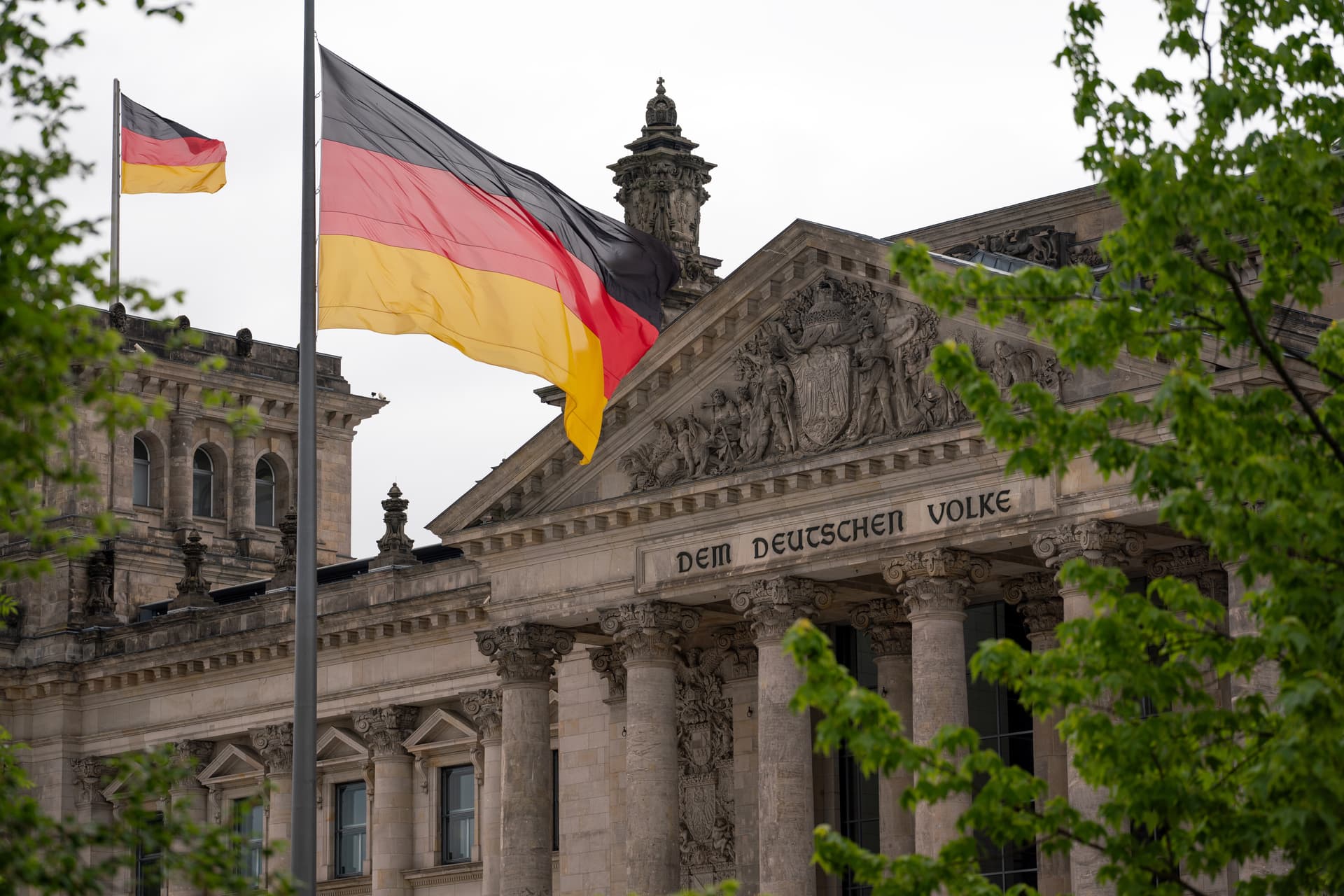 Kein Volk, kein Ort, kein Land: Warum die Politik nicht mehr von „Deutschen“ spricht, sondern von der „Bevölkerung“