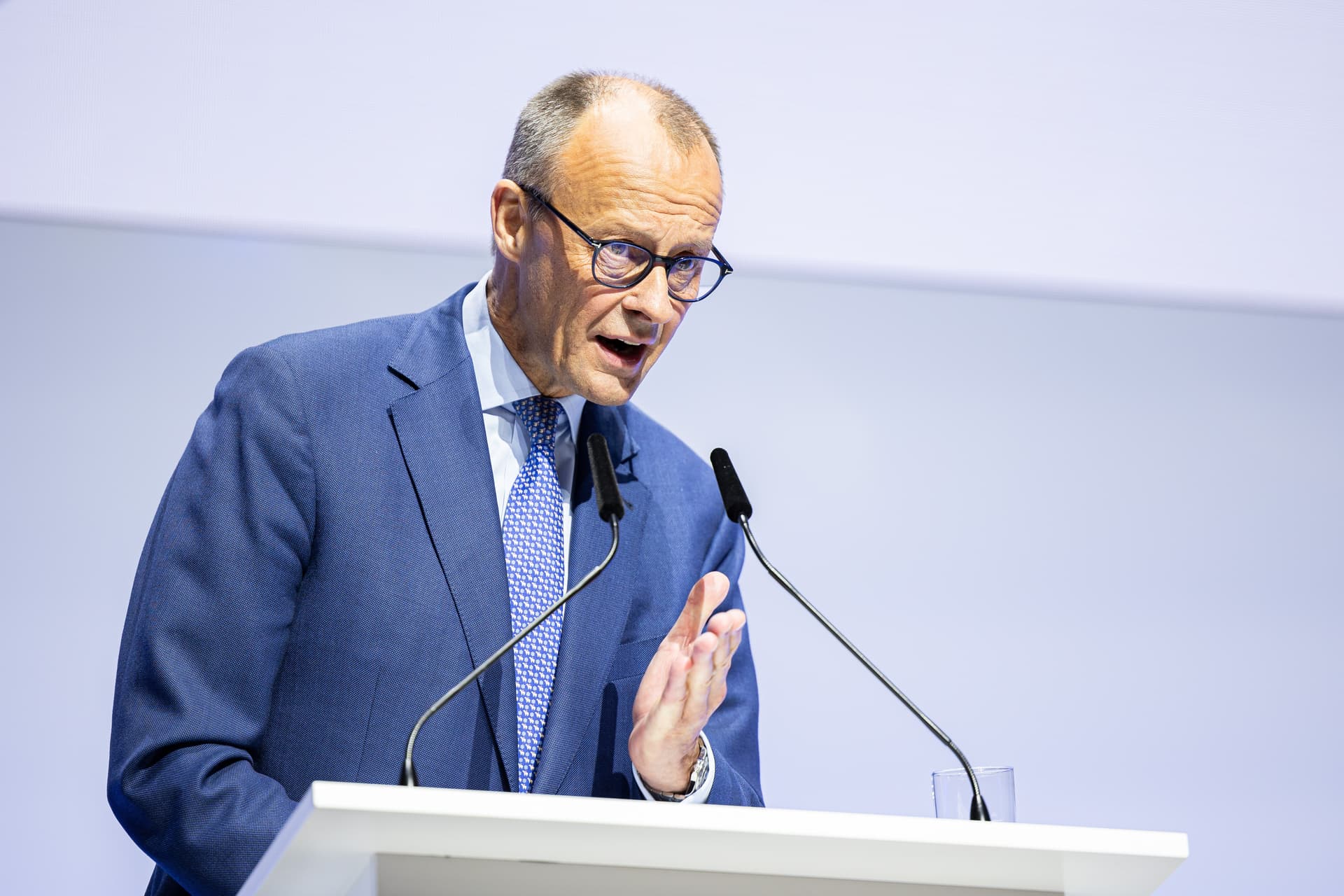 Trotz Umfrage-Höhenflug der AfD: Merz schließt Zusammenarbeit aus