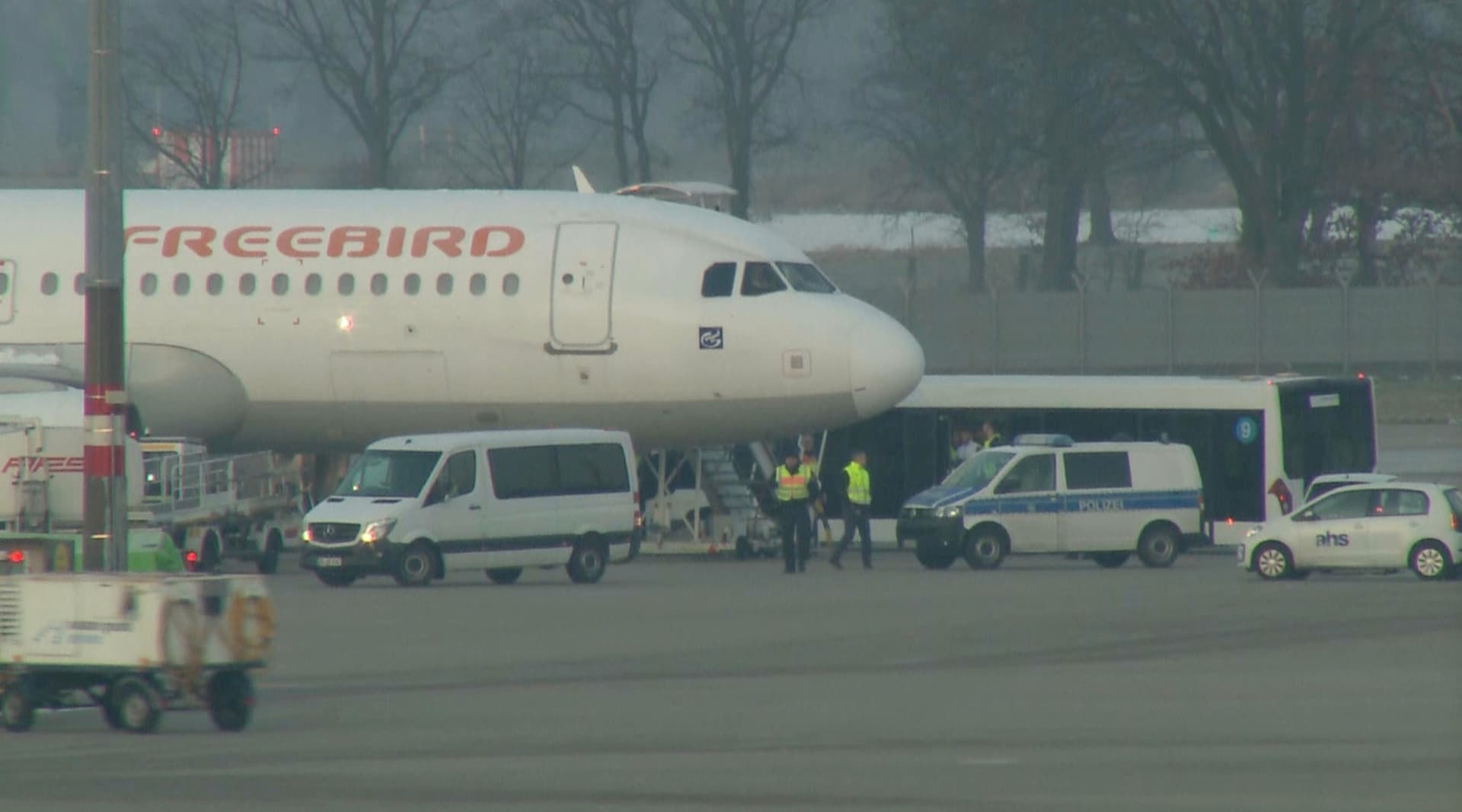 50 Menschen nach Irak abgeschoben – Um 9.18 Uhr hob der Flieger in Hannover ab