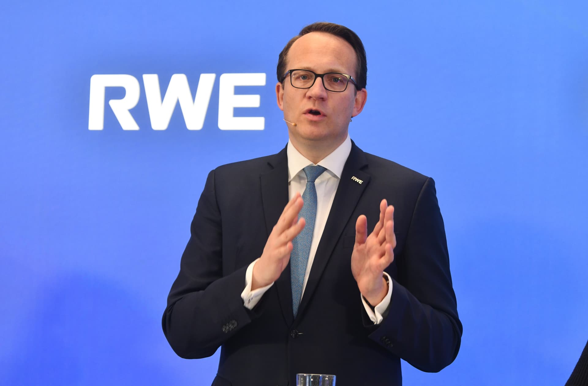 RWE-Chef warnt vor Strom-Knappheit und „Deindustrialisierung“