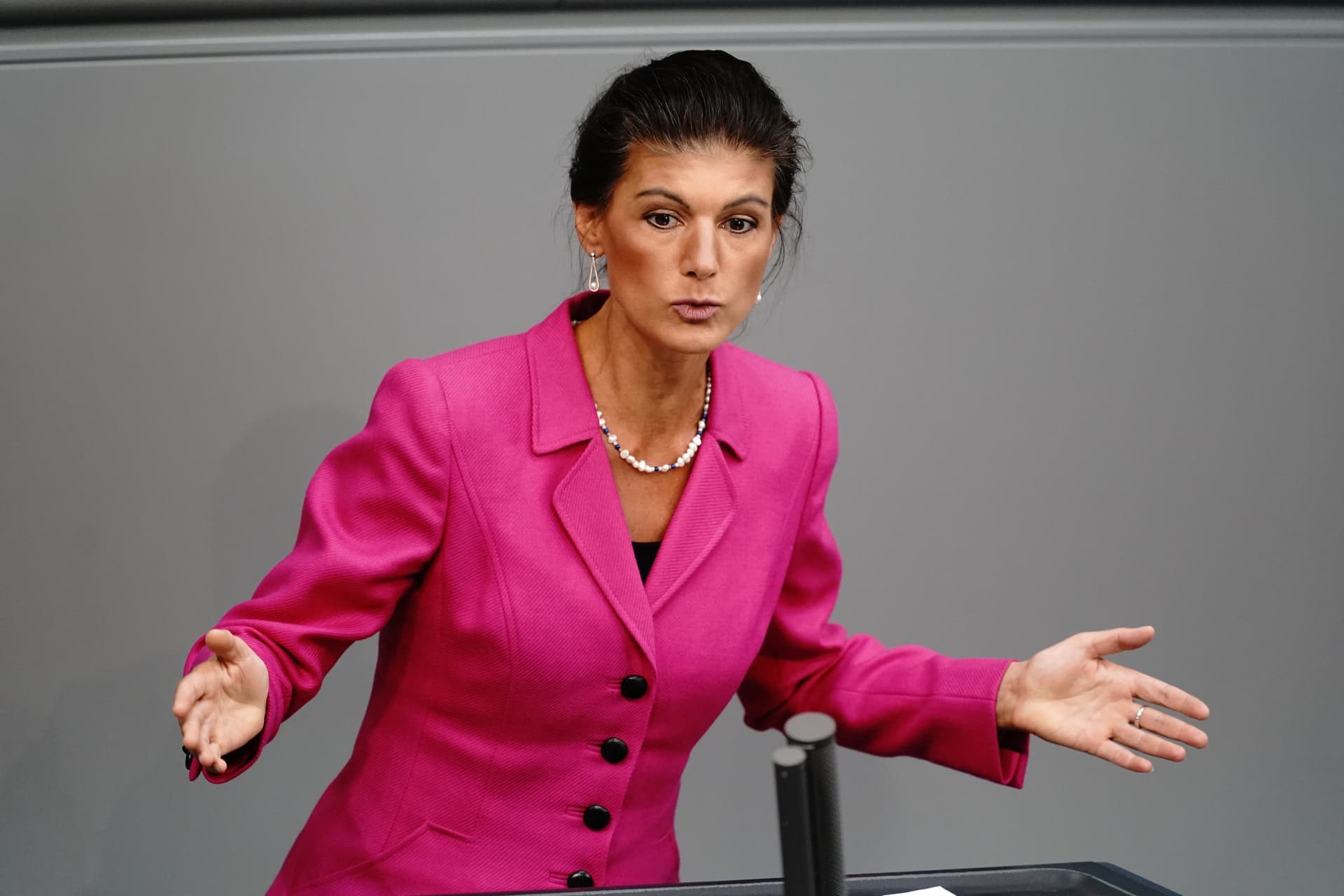 Zum ersten Mal konkrete Inhalte! Wagenknecht spricht über ihre neue Partei