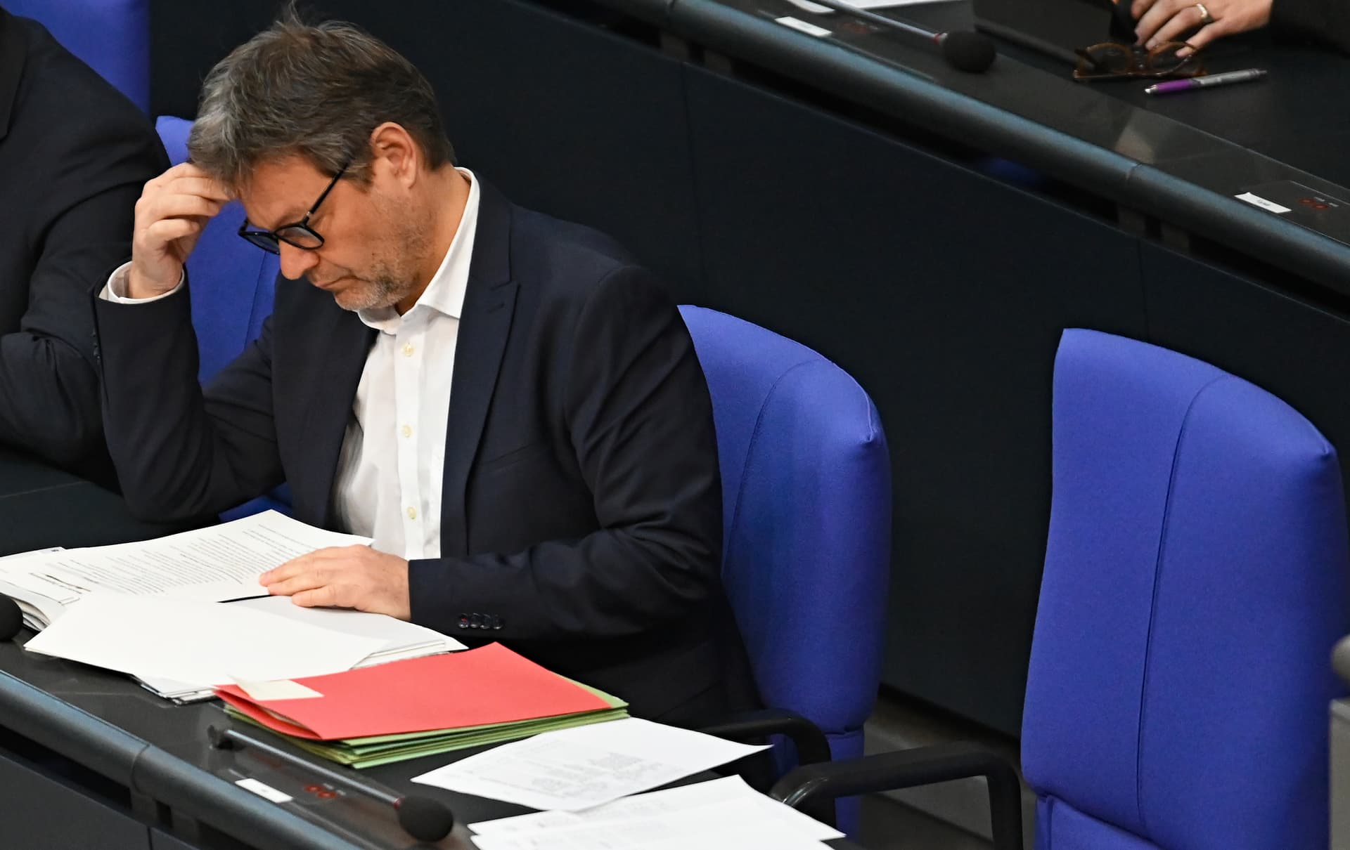 Neuer Ärger für Habeck! Jetzt wird auch sein zweiter Staatssekretär zur Belastung