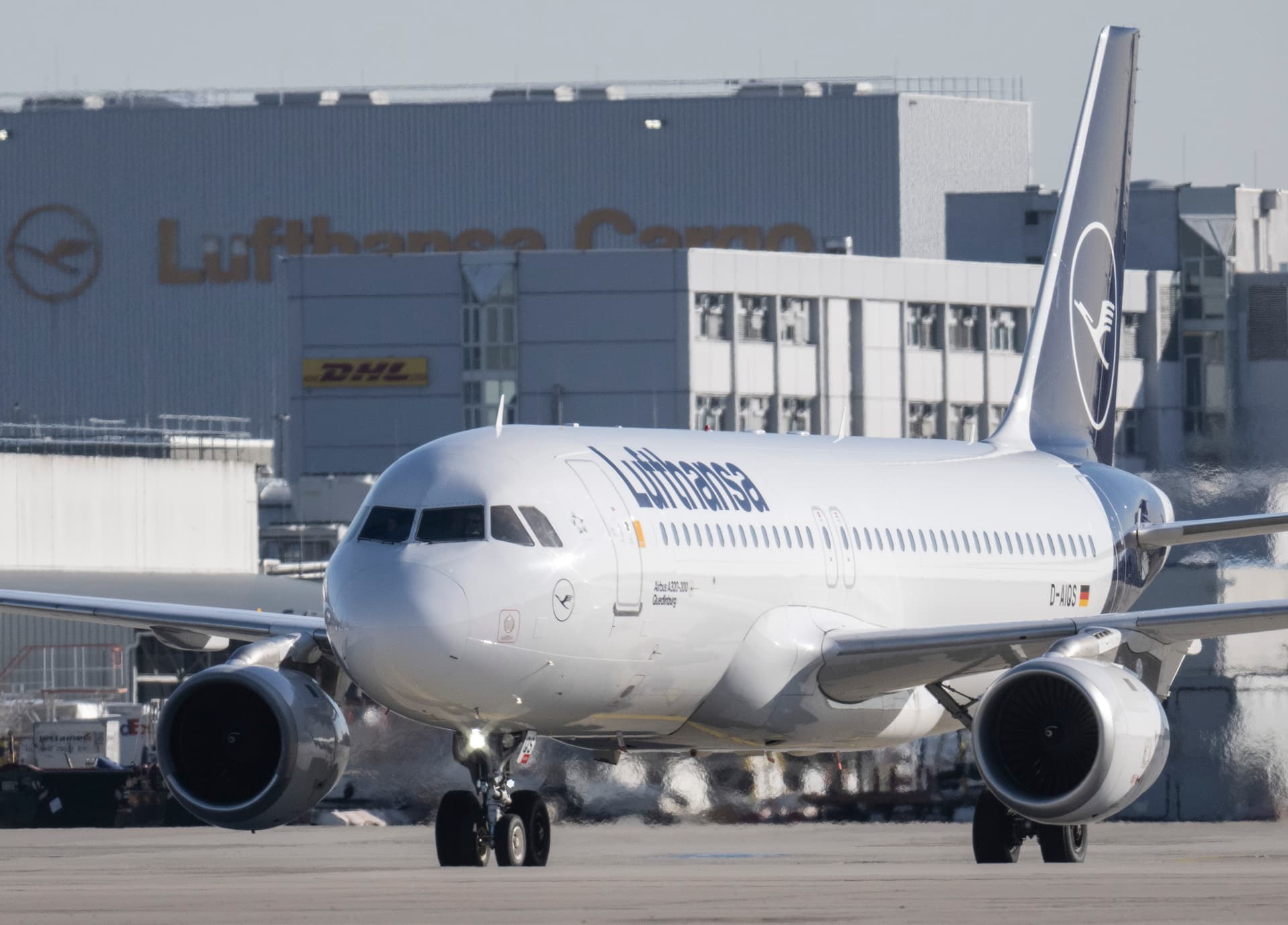300 Euro pro Kopf: Baerbock lässt Deutsche für Evakuierungs-Flug zahlen