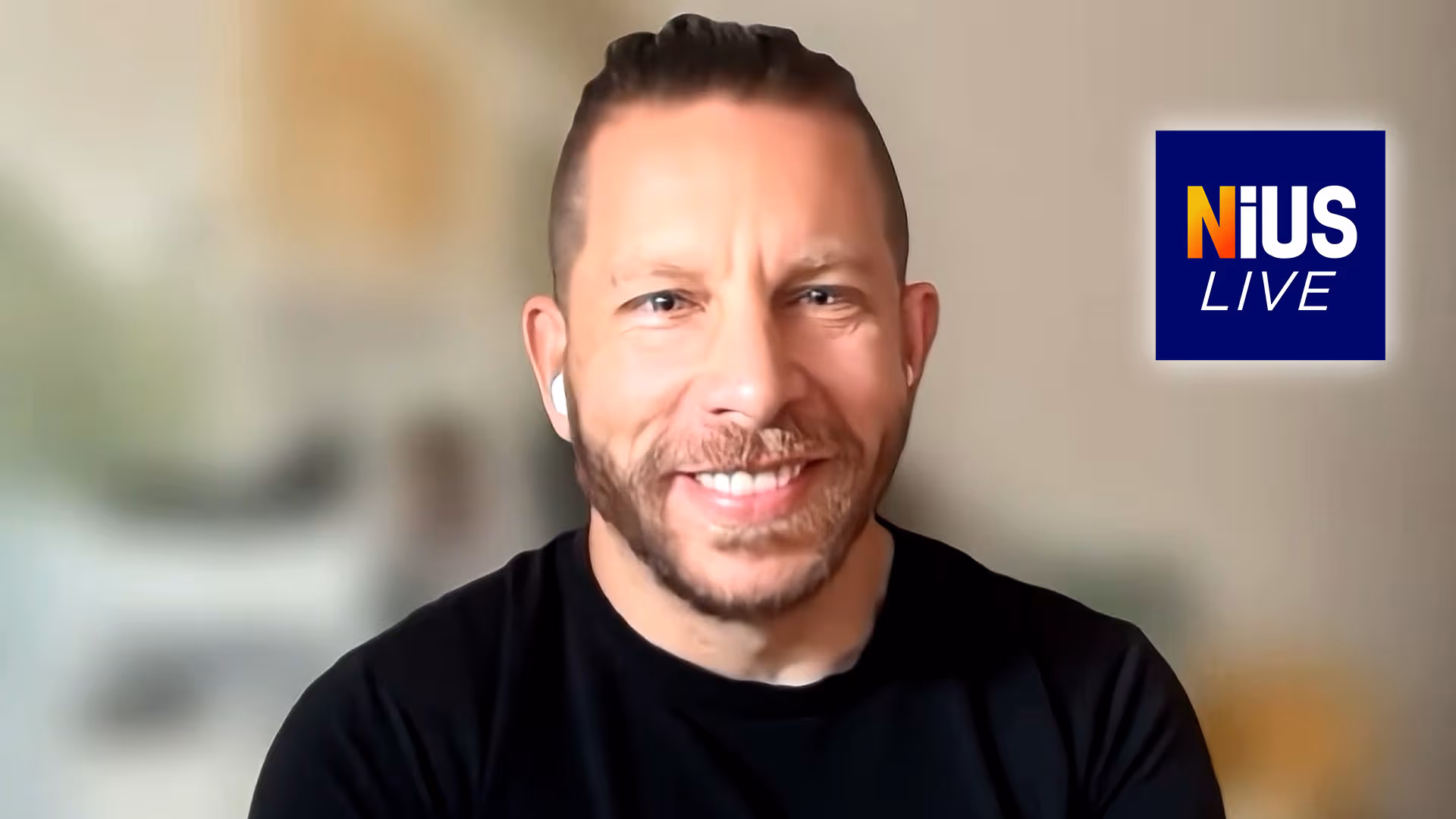 Podcaster Ben Berndt bei NIUS Live: „Wenn wir da bis zum höchsten Gericht müssen, dann gehen wir zum höchsten Gericht“