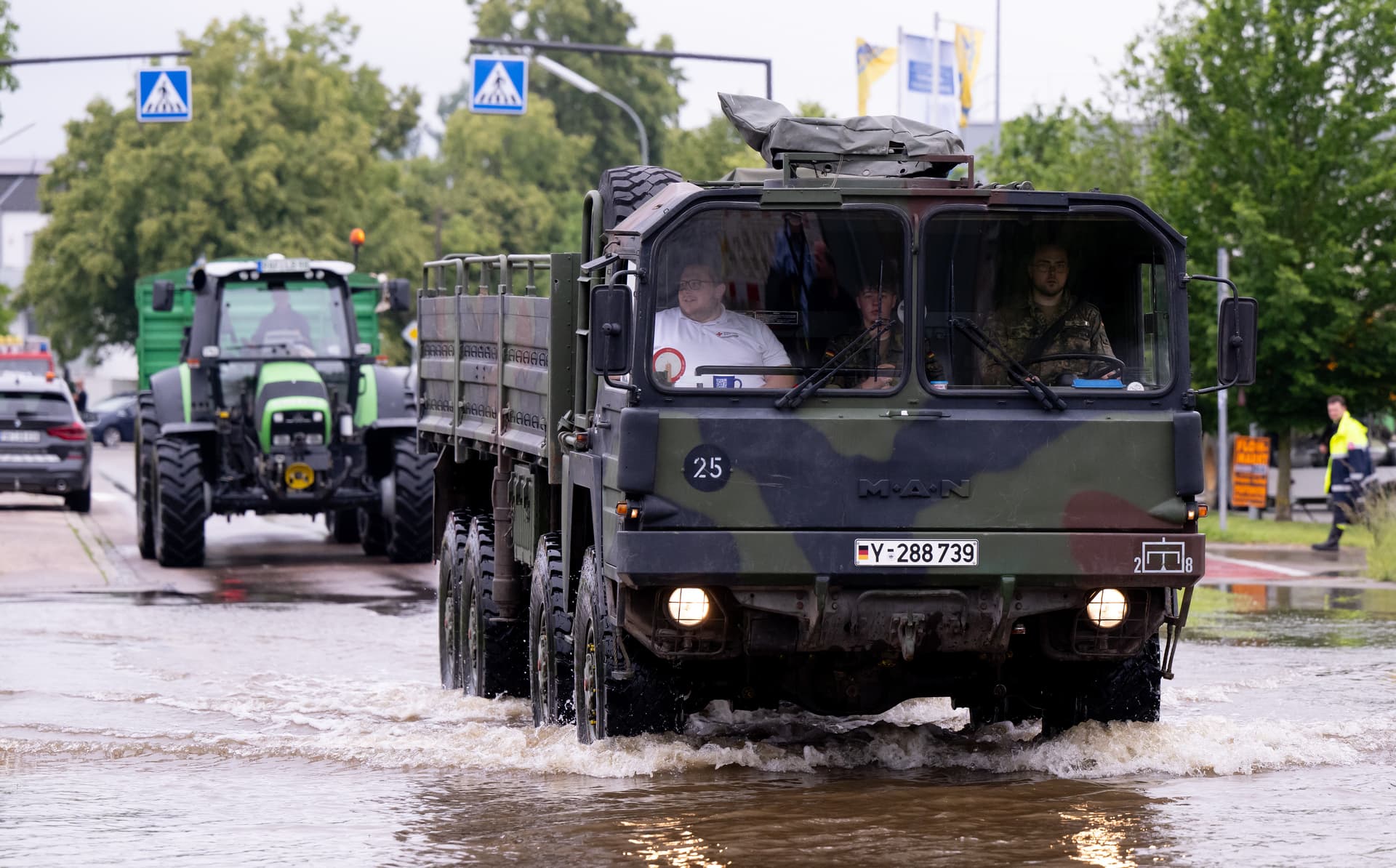 Hochwasser-Katastrophe im Süden – Scholz und Faeser reisen ins Flutgebiet