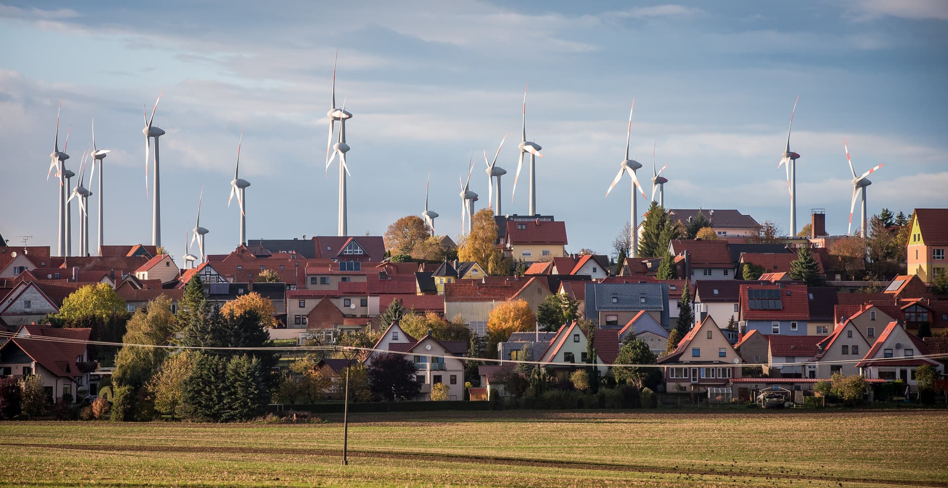 Im Schatten der Windräder