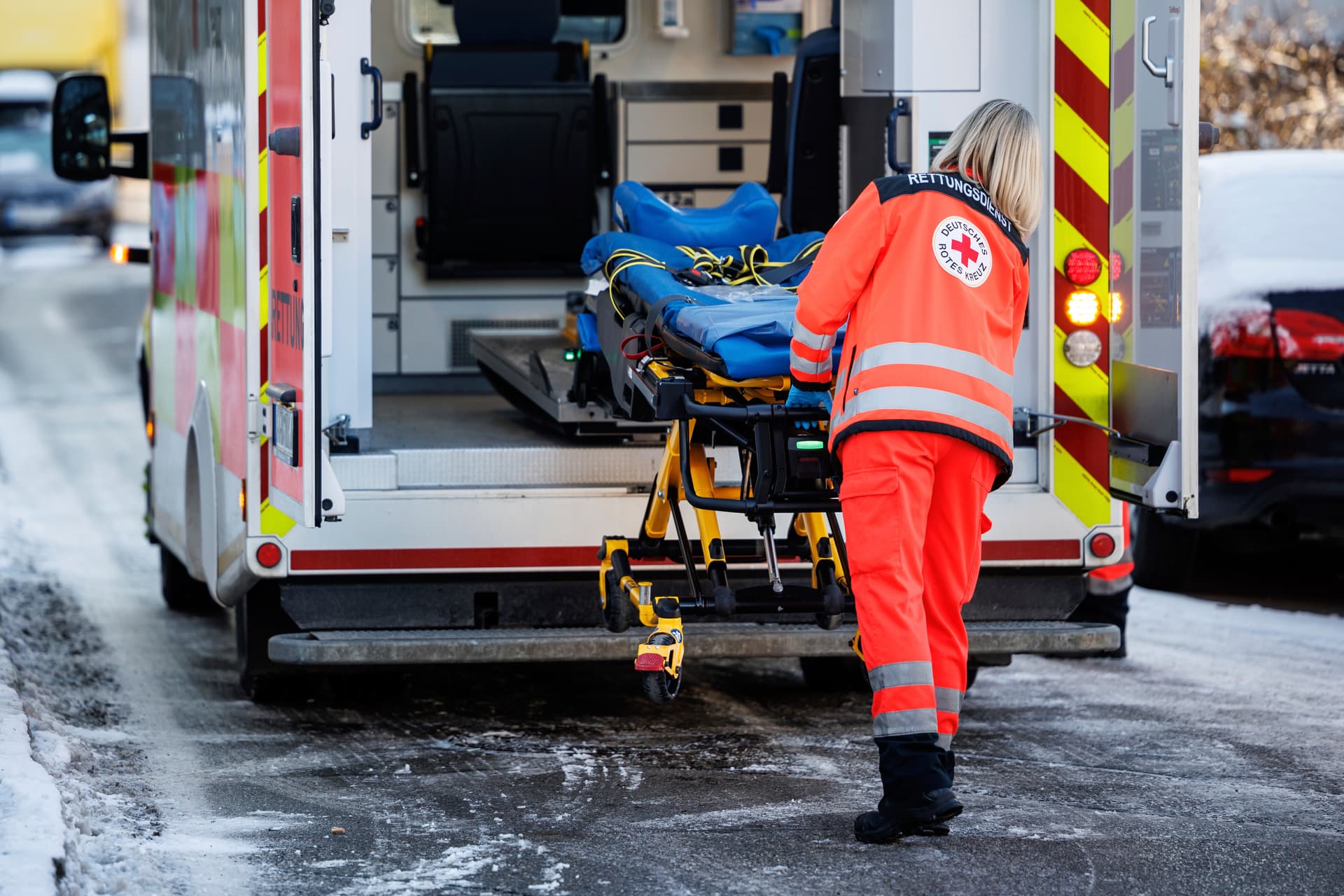 Erste Großstadt verlangt Eigenanteil: Rettungswagen könnte für Patienten teuer werden
