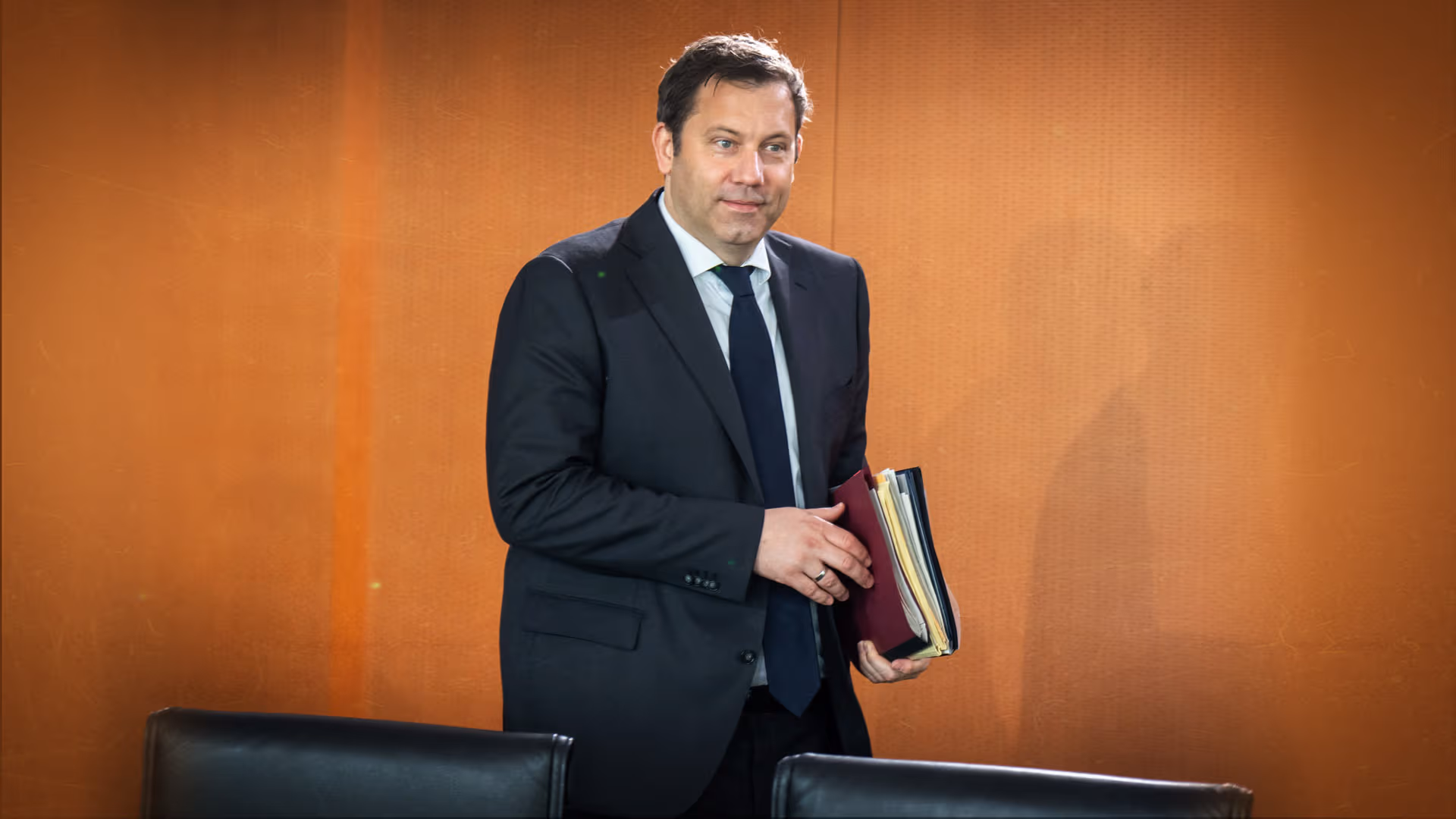 Gutachten der Wirtschaftsweisen: Fordert Klingbeil im Koalitionsausschuss jetzt Steuererhöhungen?