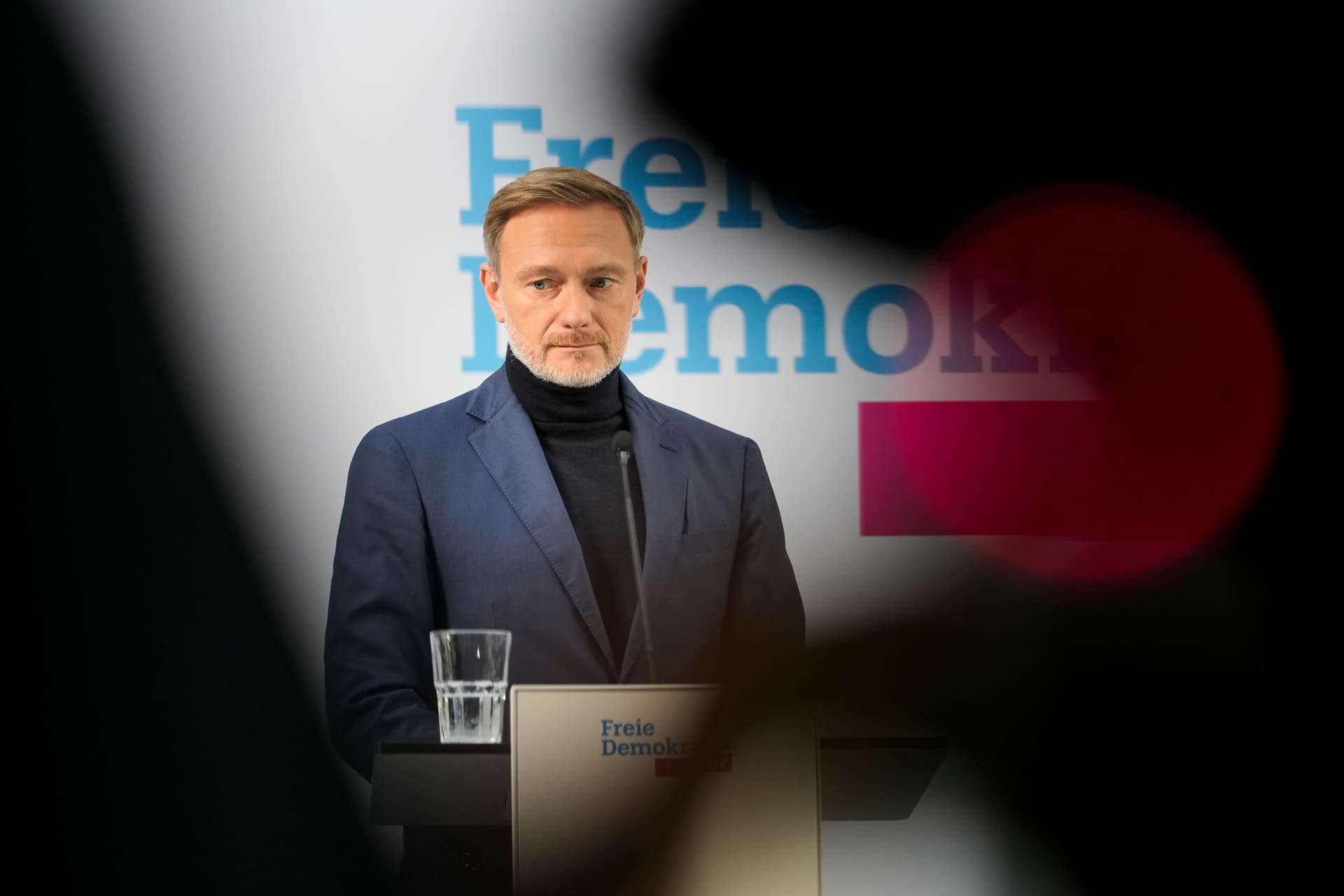 FDP wegen Unions-Antrag in der Zwickmühle: Wortbruch oder Ampel-Chaos?