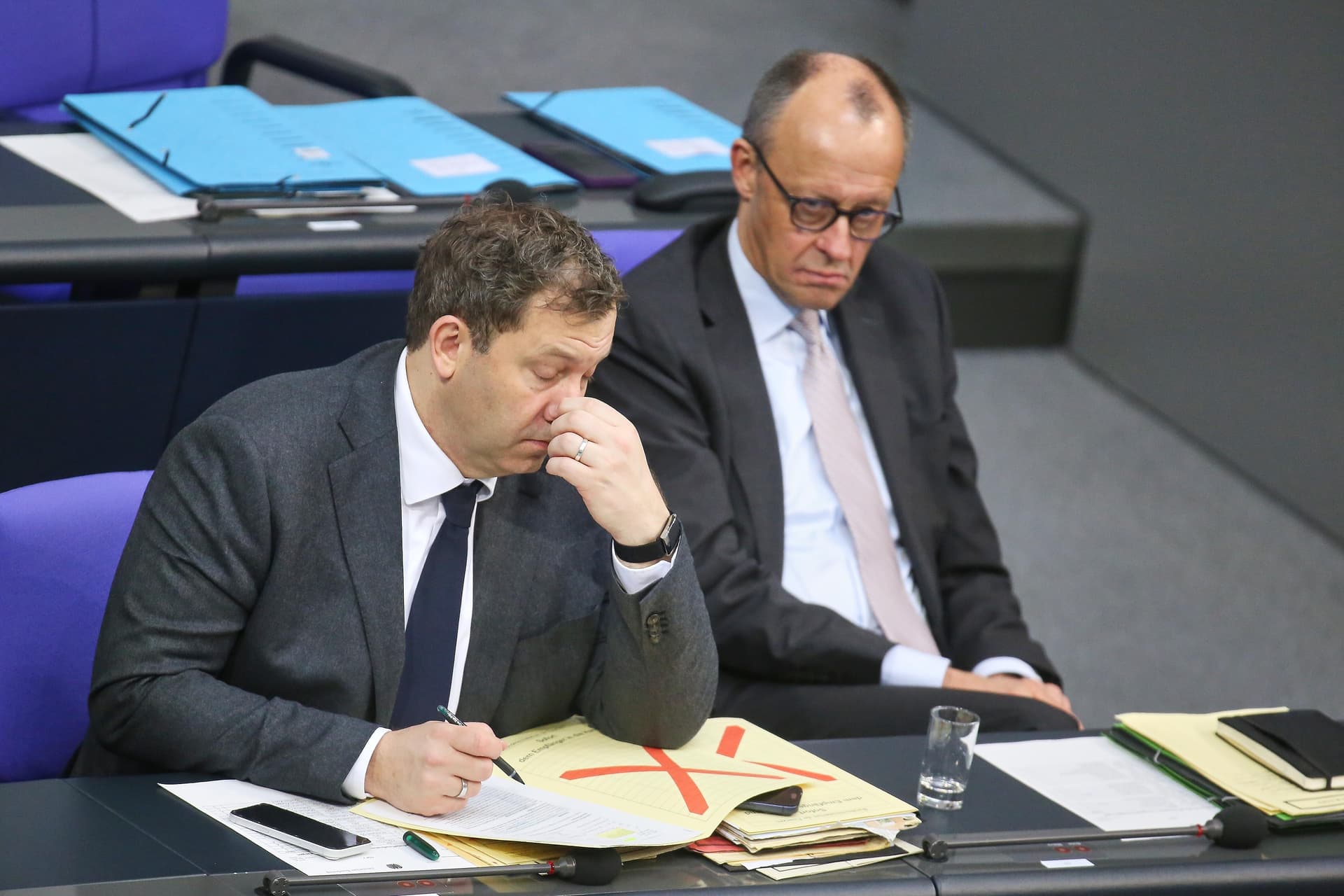 Kein Vertrauen in Merz und Klingbeil! Viele Deutsche rechnen mit vorzeitigem Regierungs-Aus