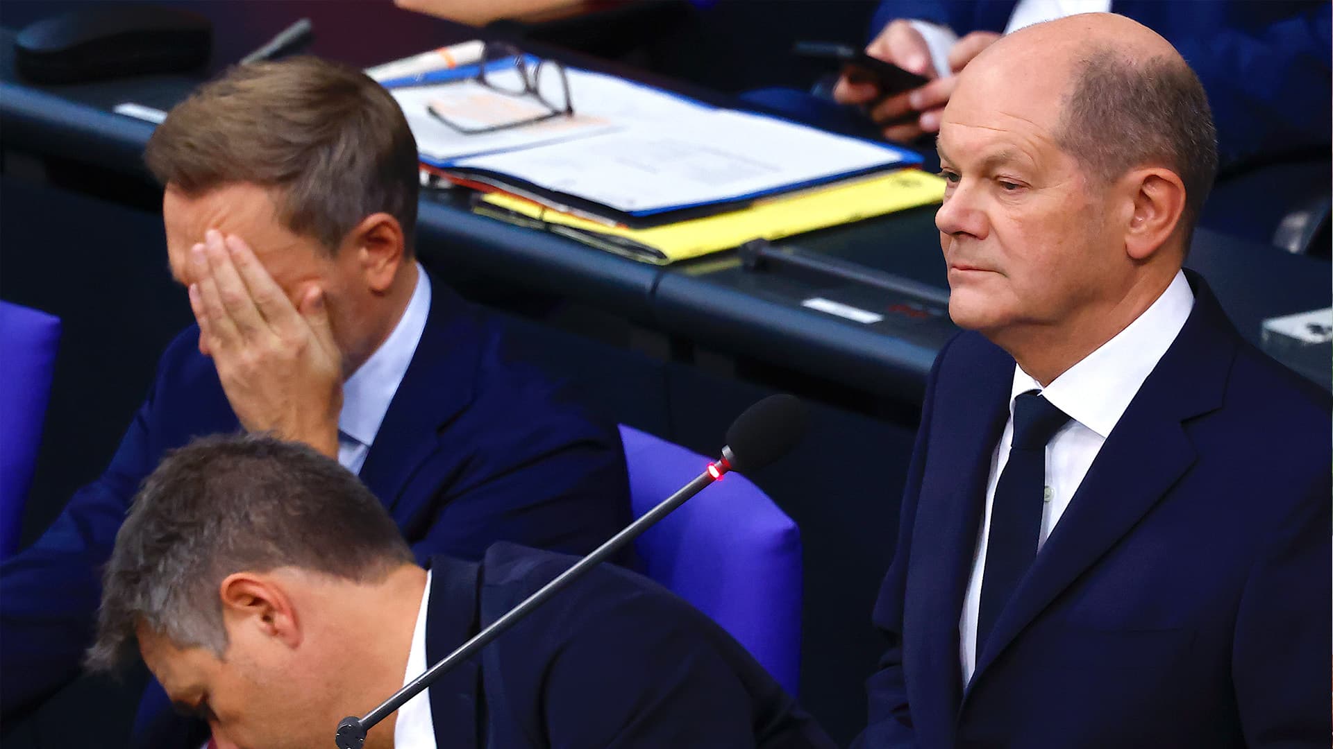 Der Kanzler-Clan: Sie benehmen sich, als hätten sie mit dem ganzen Betrug nichts zu tun