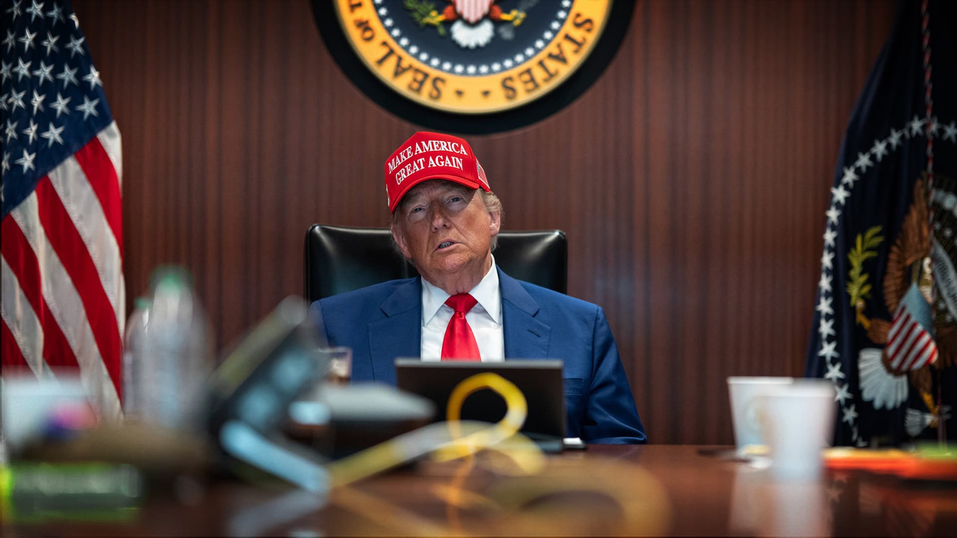 Warum Trump jetzt angreifen MUSSTE!