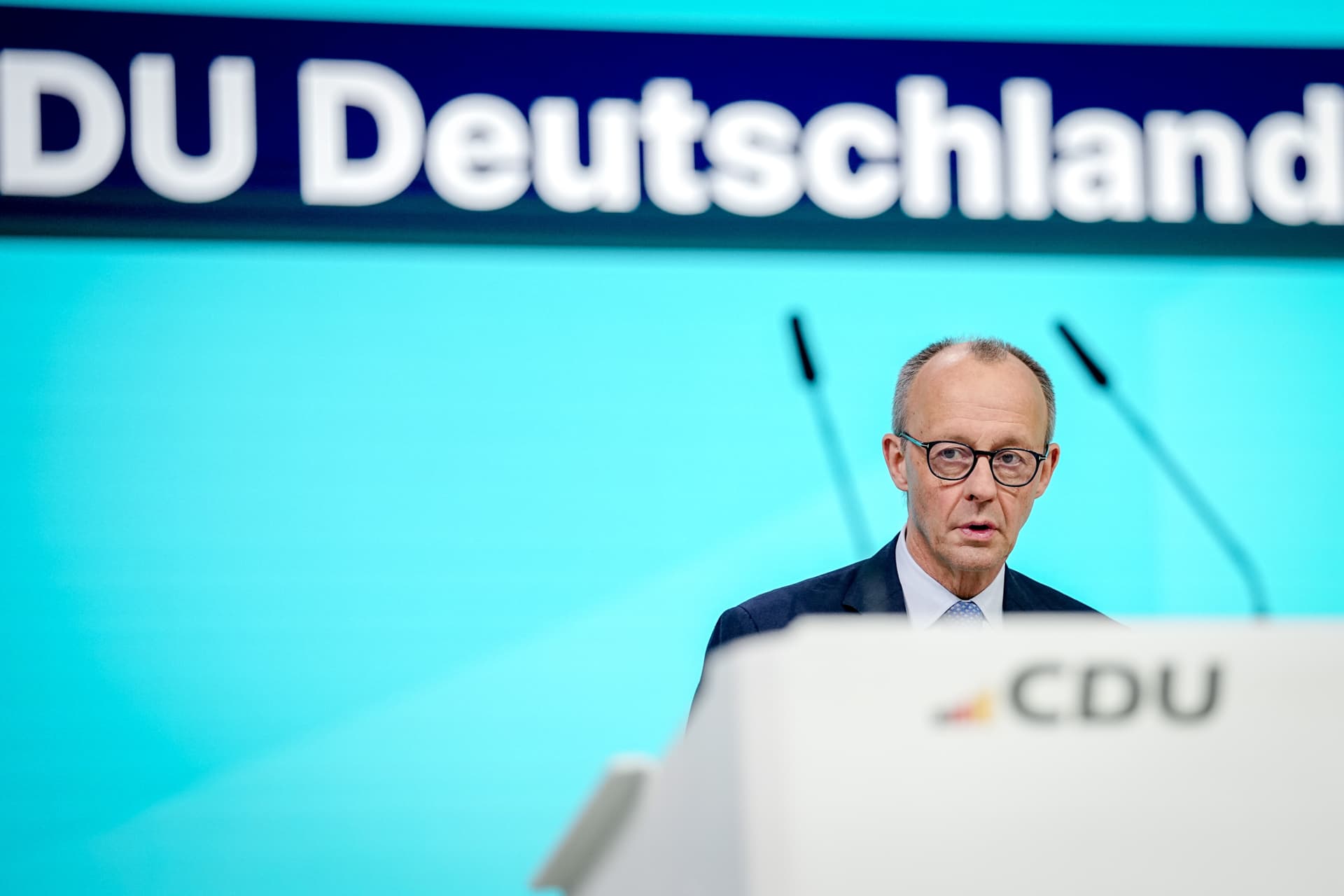 CDU-Parteitag in Stuttgart – keine Debatte, keine kritischen Anträge … und kein Bier?
